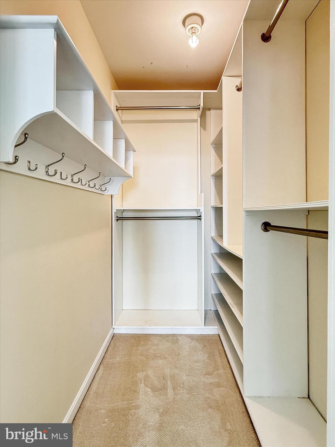 23 PIERSIDE DRIVE 438