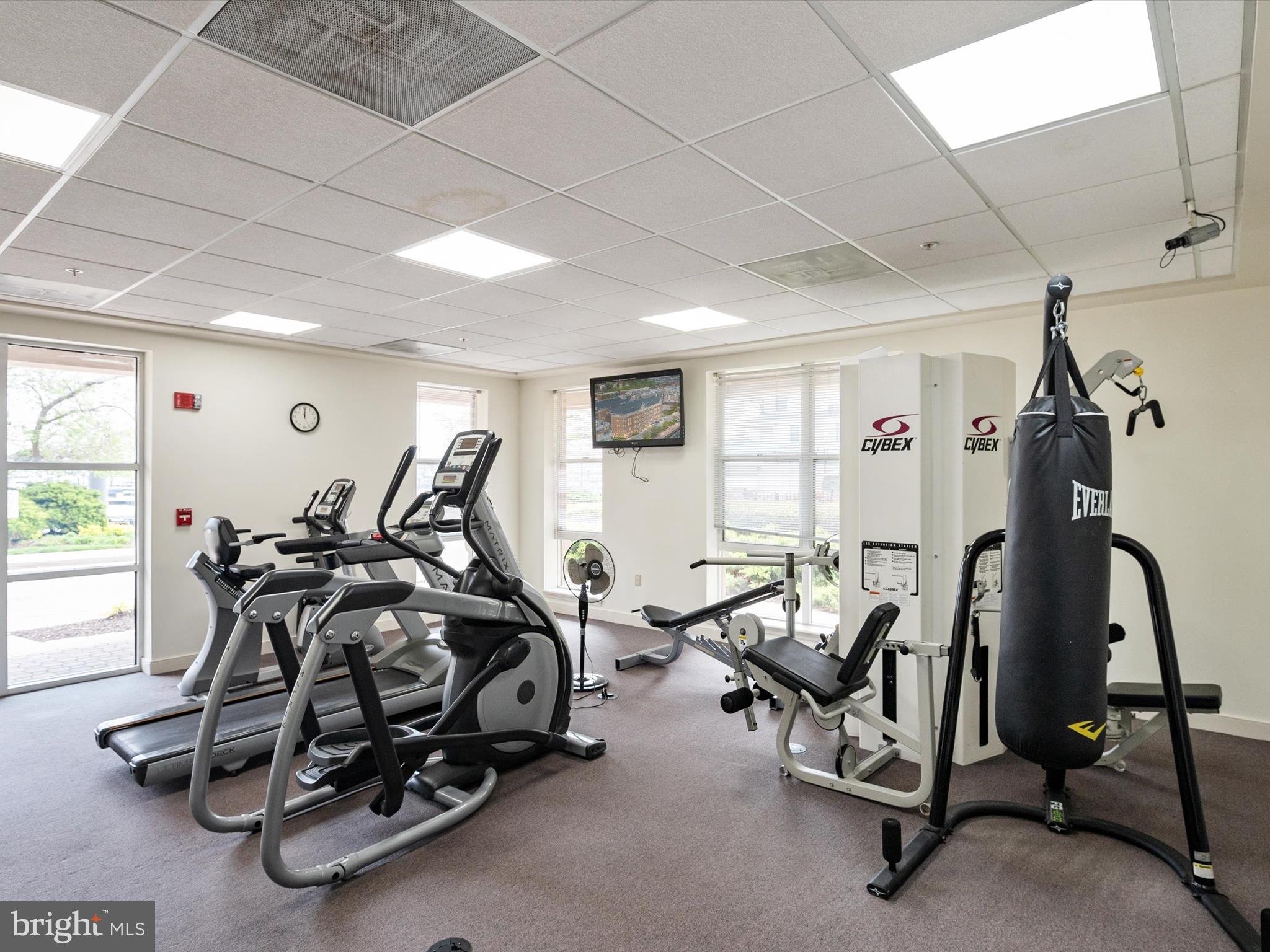 23 PIERSIDE DRIVE 438