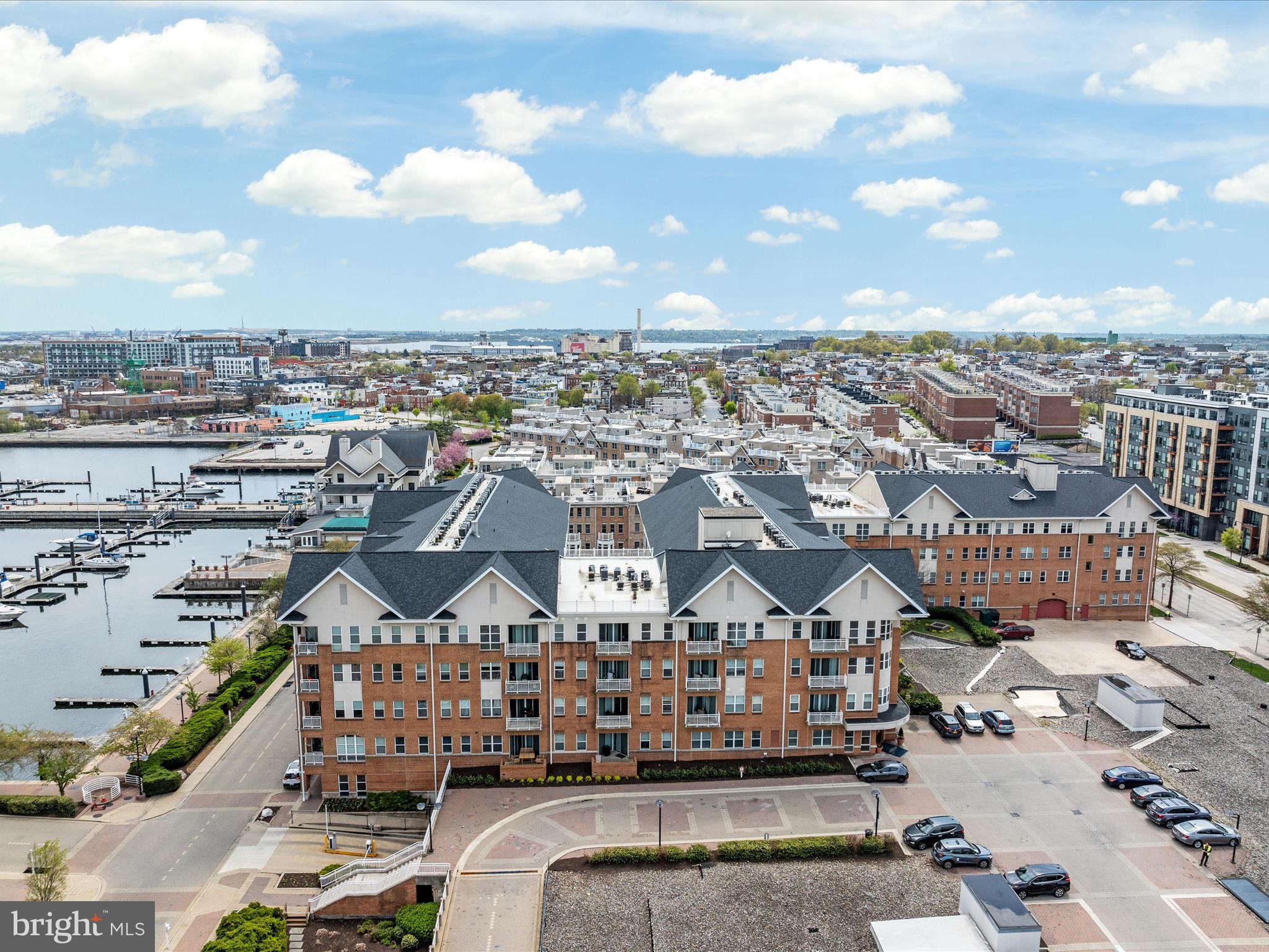 23 PIERSIDE DRIVE 438