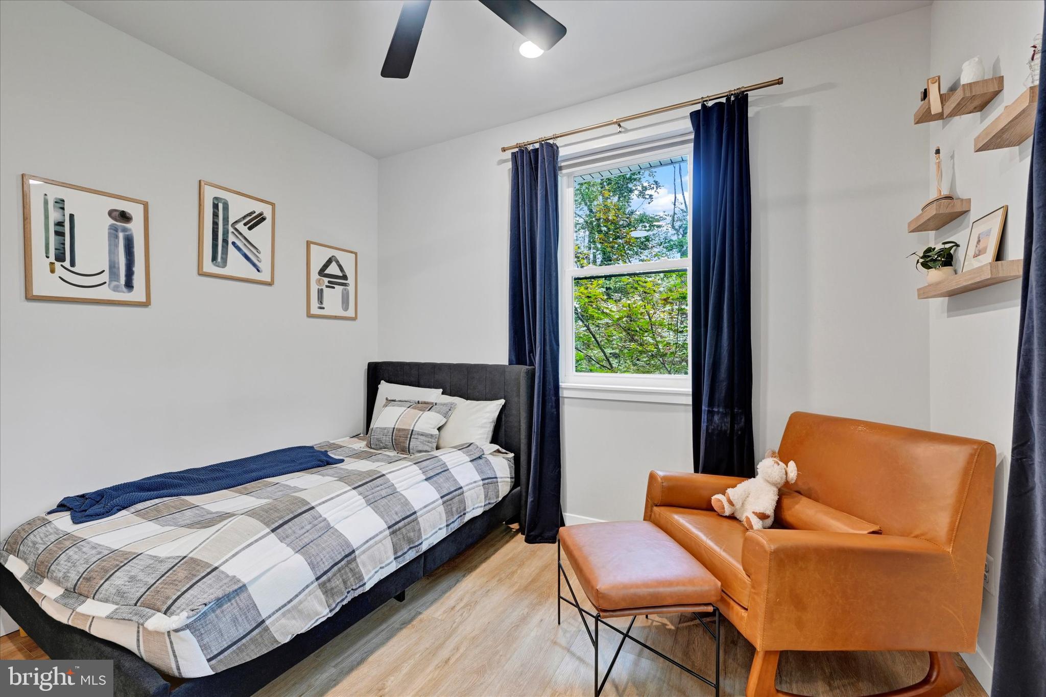 5437 GLEN ARM ROAD