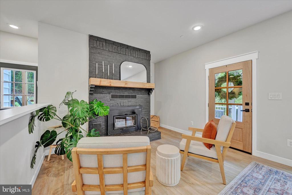 5437 GLEN ARM ROAD