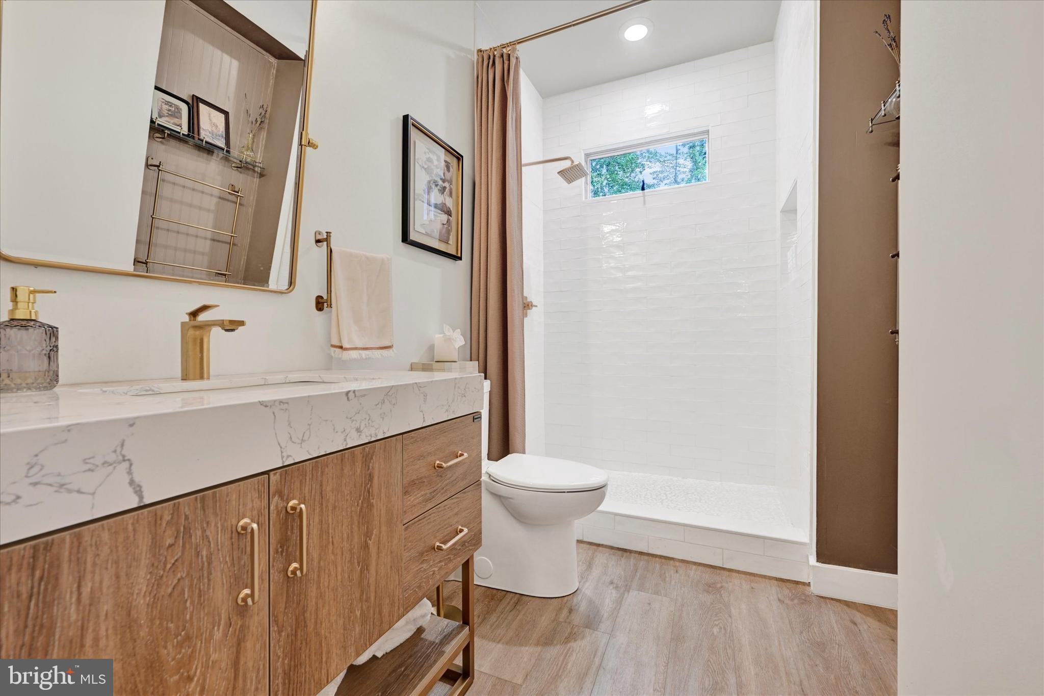 5437 GLEN ARM ROAD