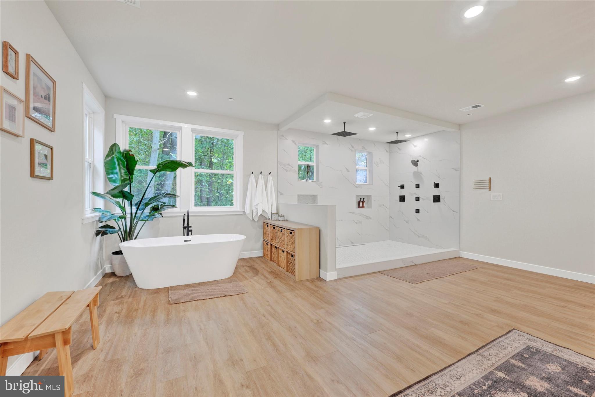 5437 GLEN ARM ROAD