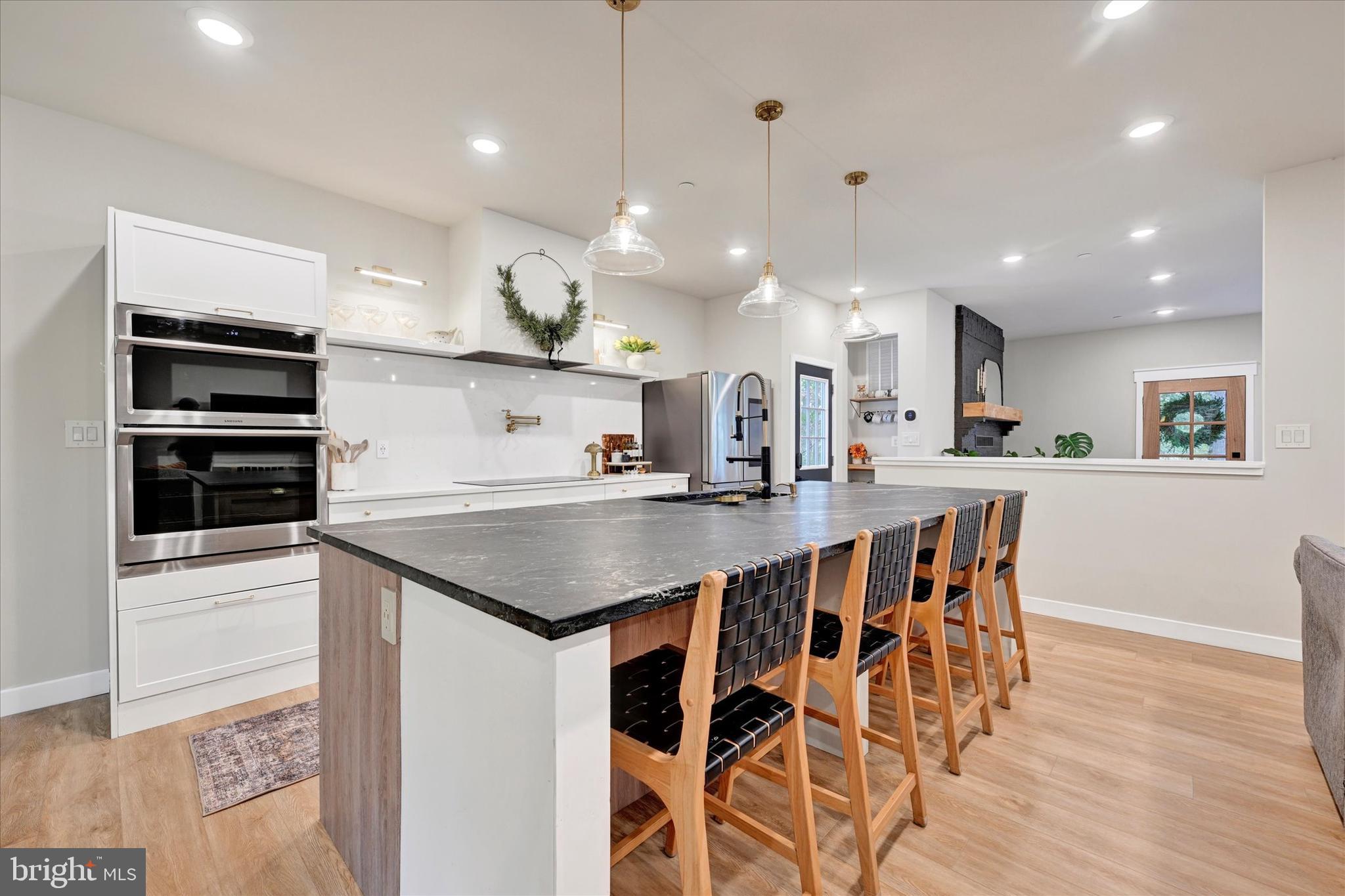 5437 GLEN ARM ROAD