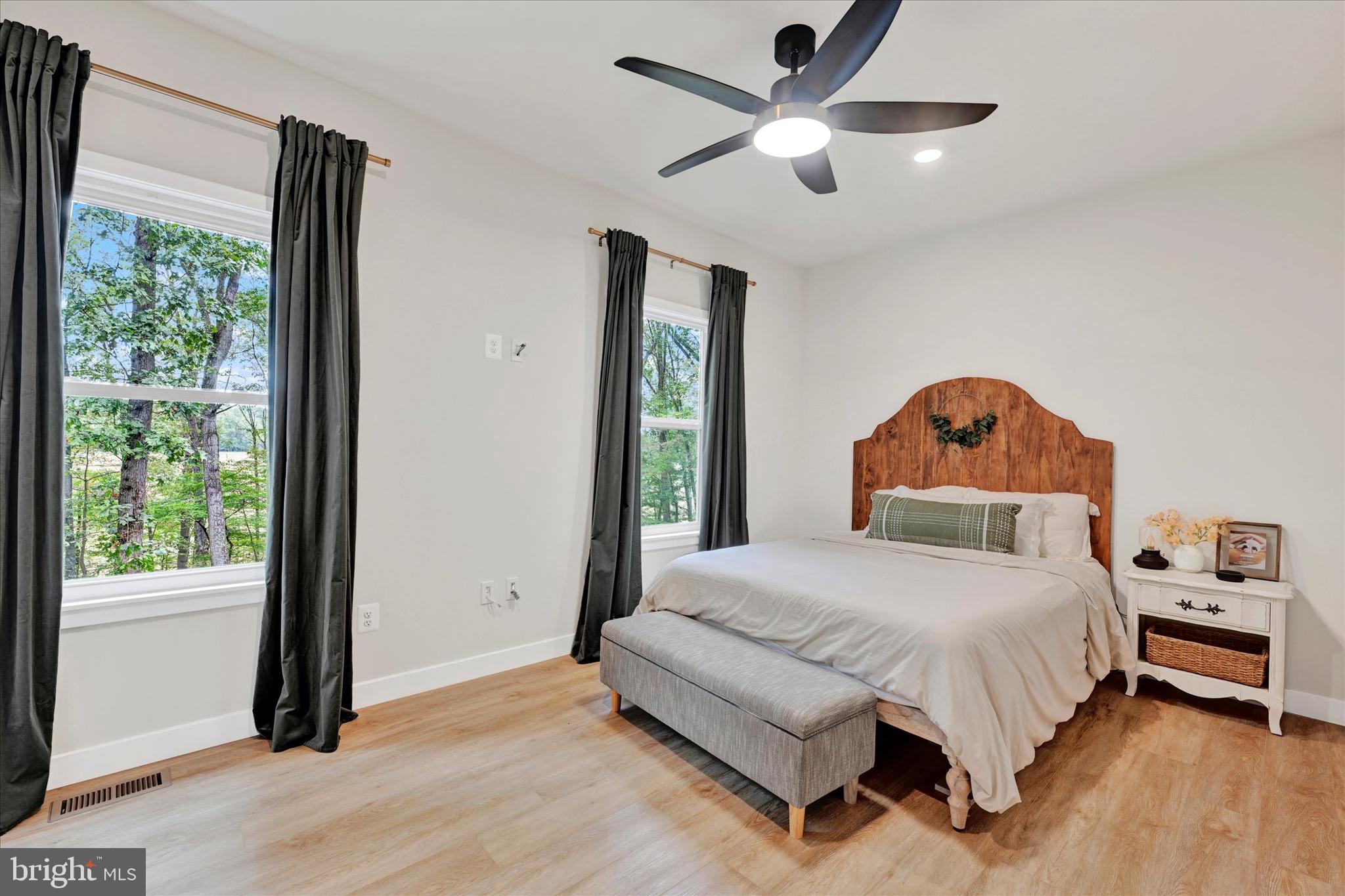 5437 GLEN ARM ROAD