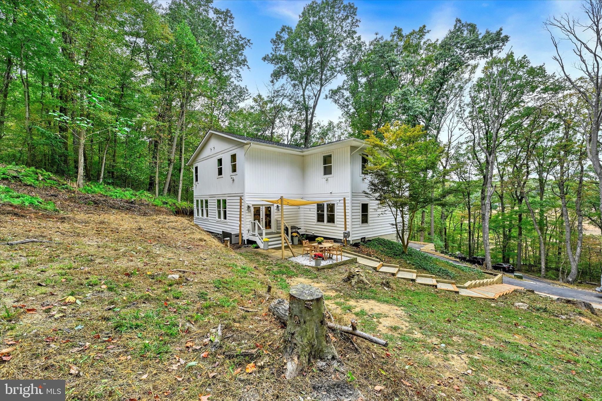 5437 GLEN ARM ROAD