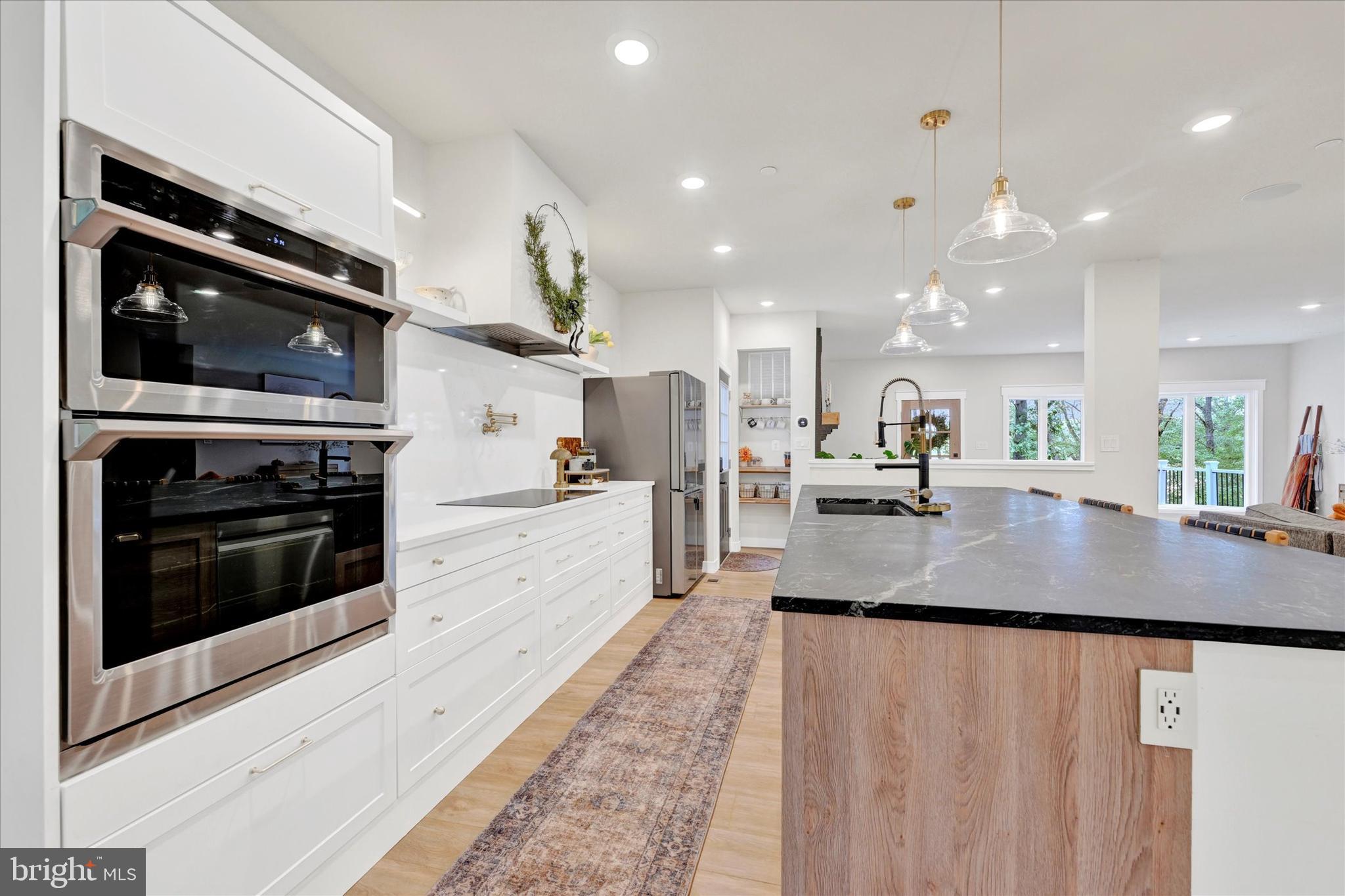 5437 GLEN ARM ROAD