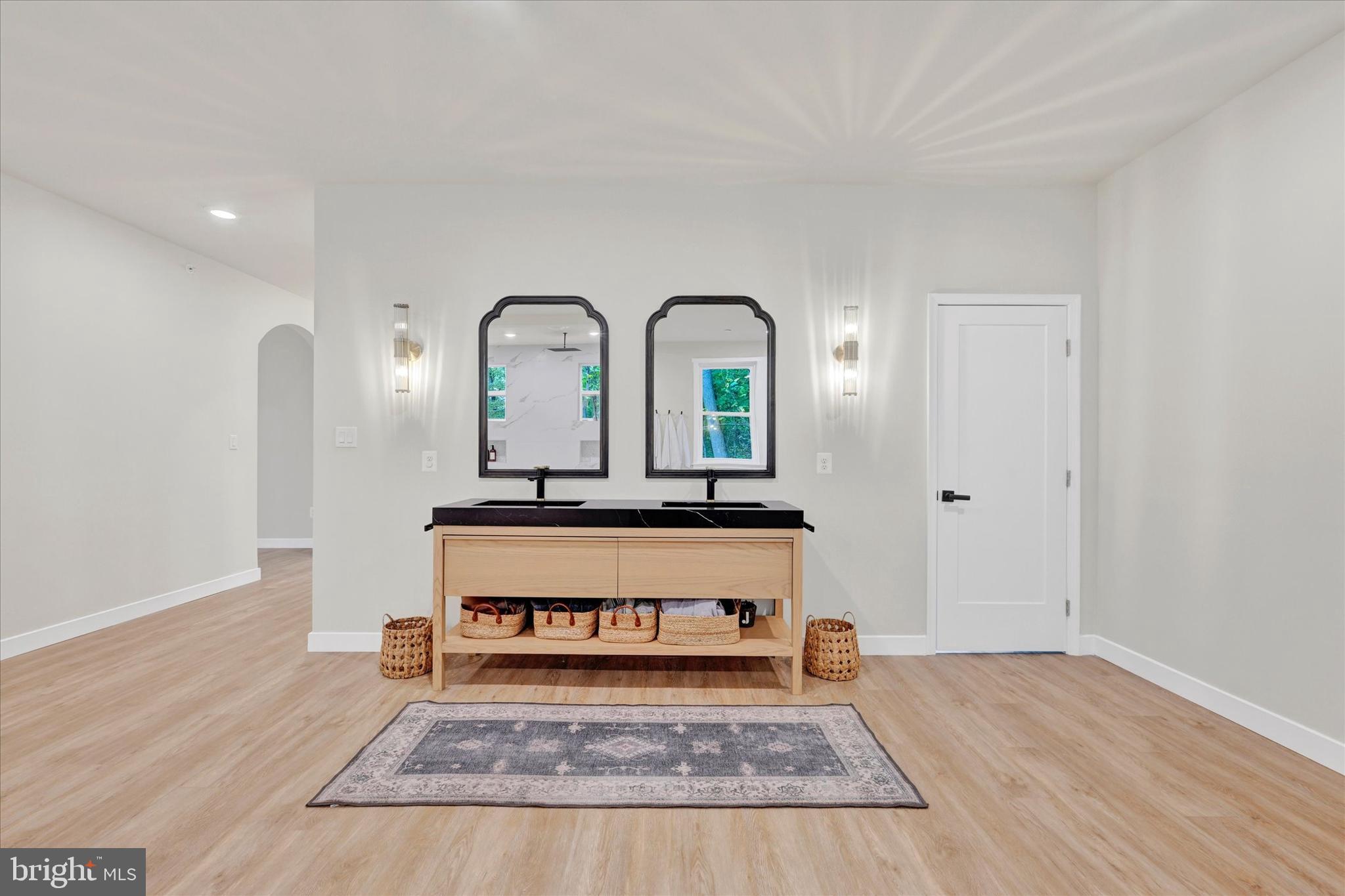 5437 GLEN ARM ROAD