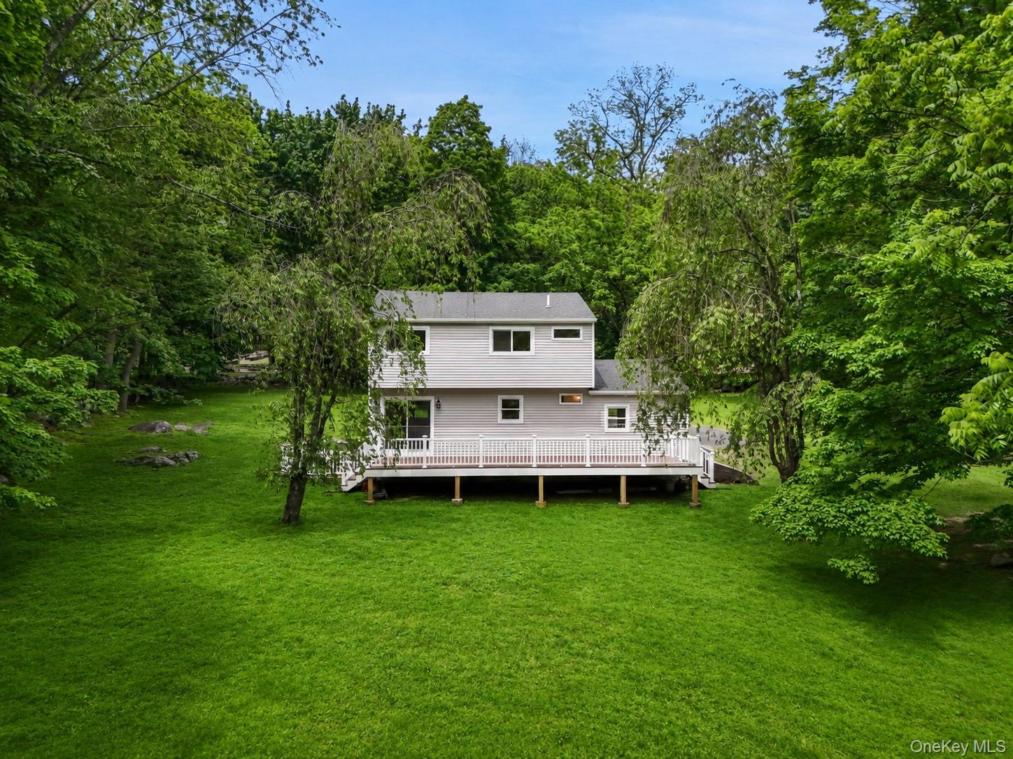 276 Agor Lane