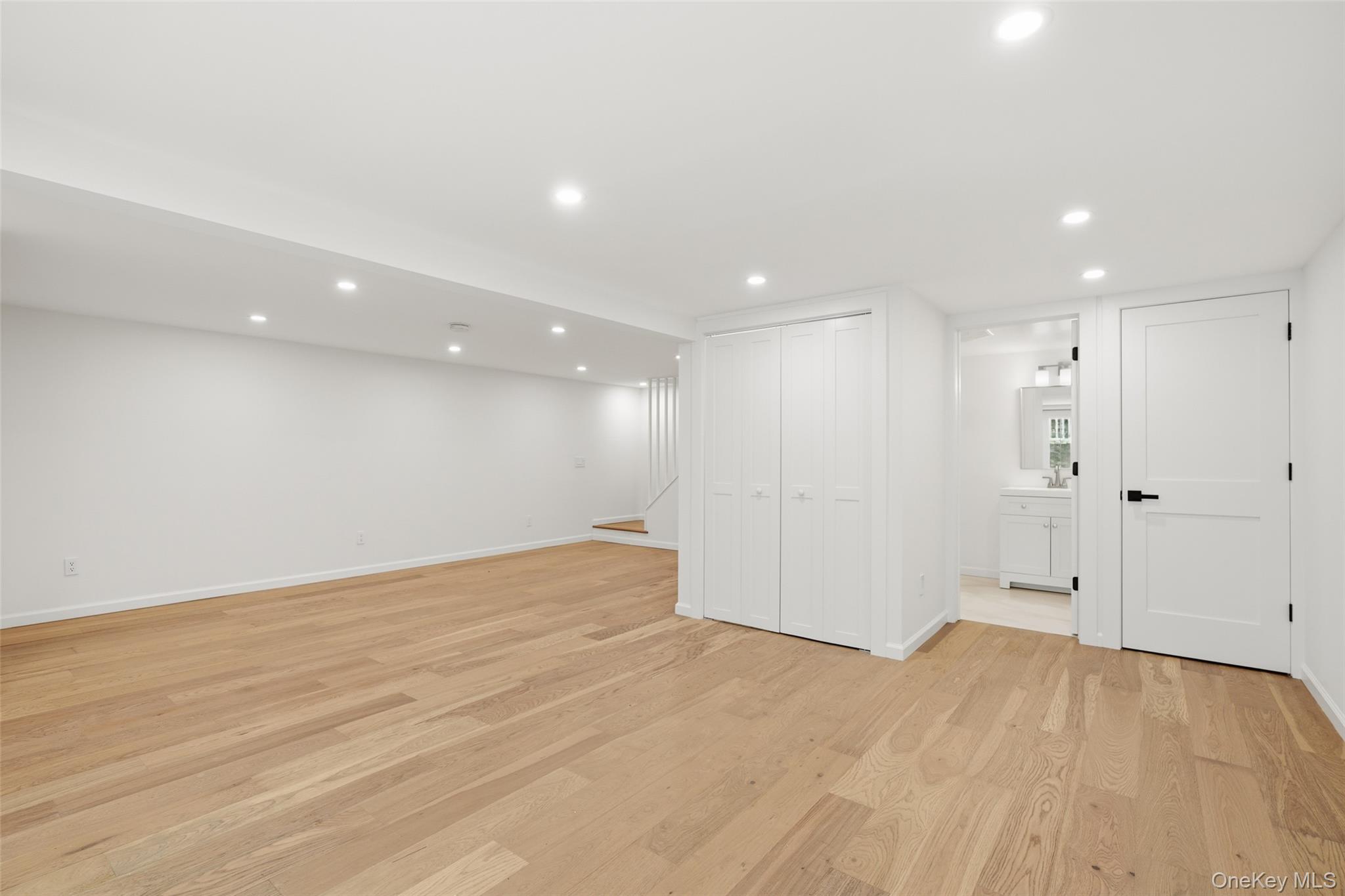 276 Agor Lane