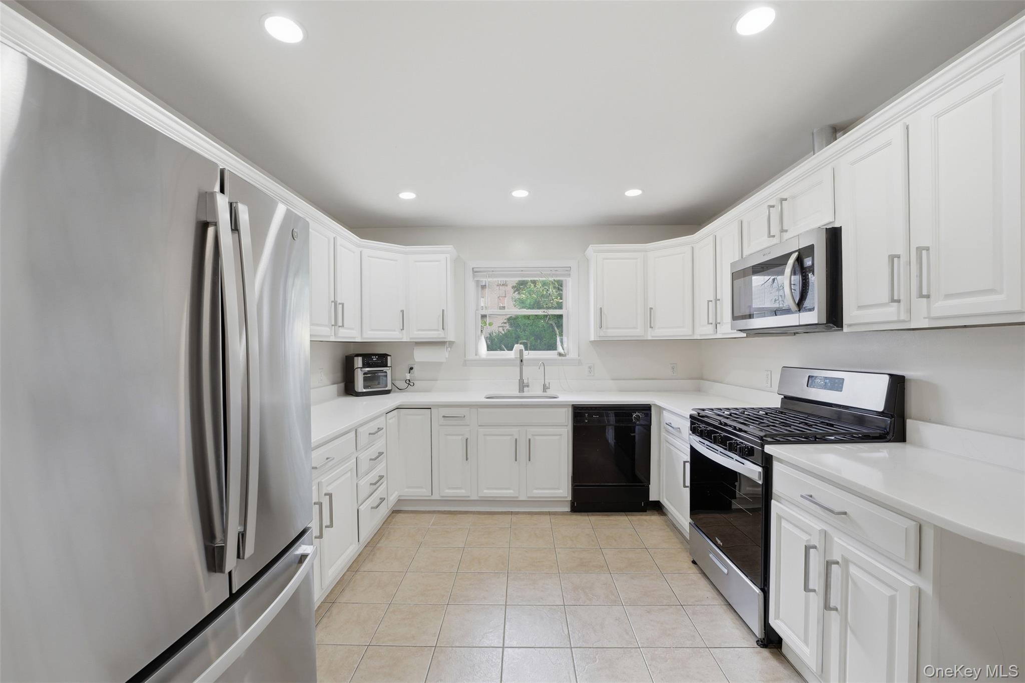 235 Bronx River Road