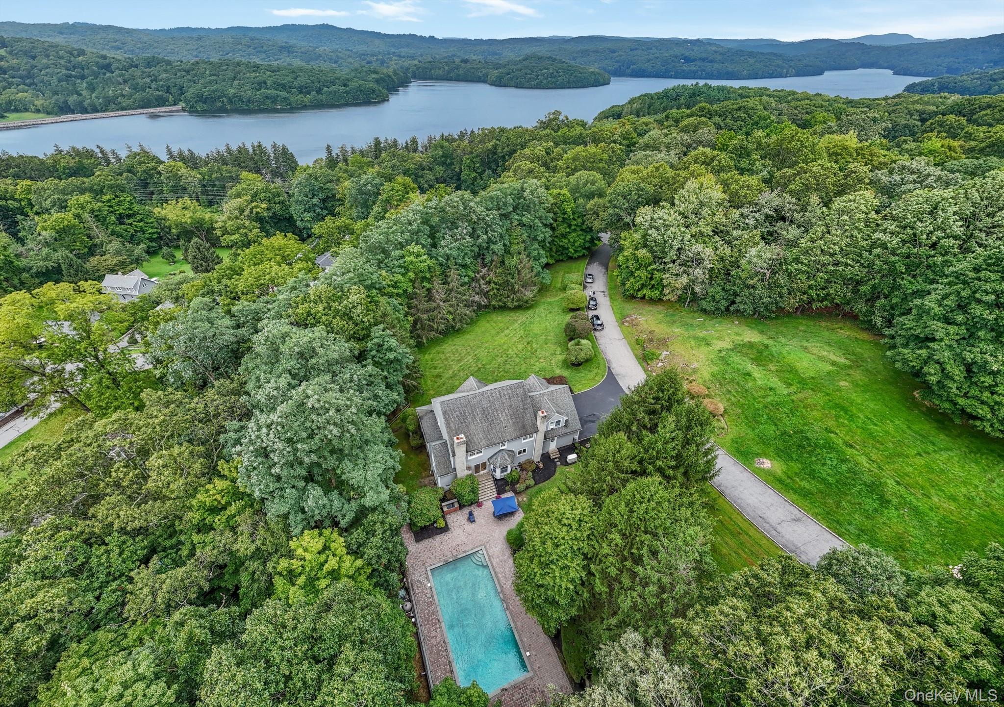 276 Daisy Lane