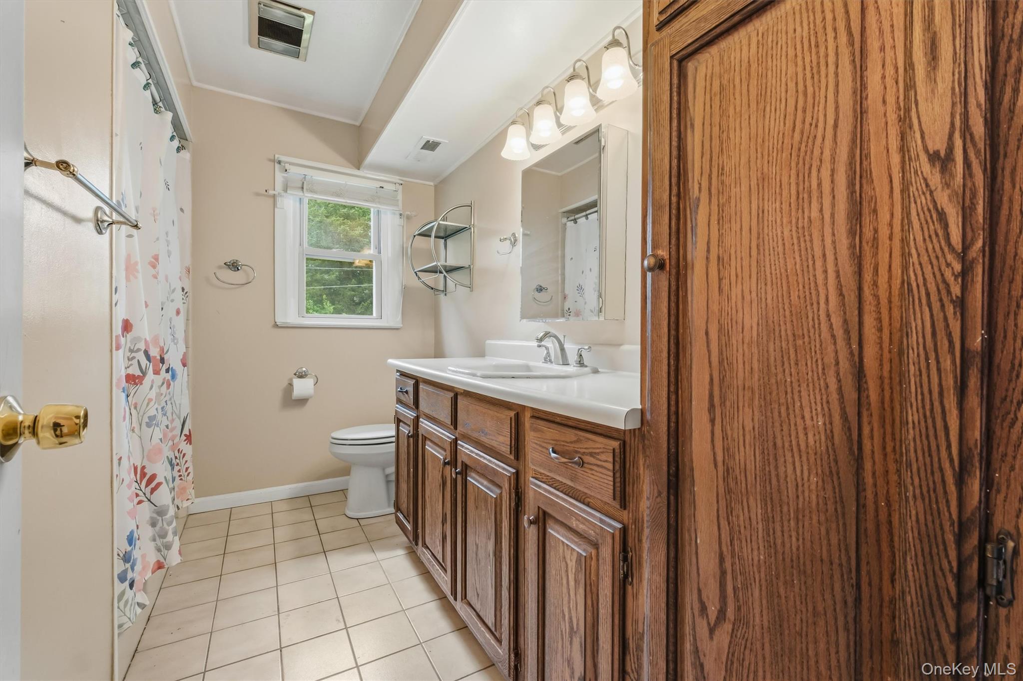 4 Broadview Road