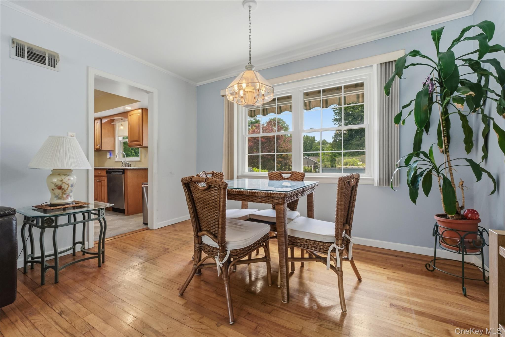 4 Broadview Road