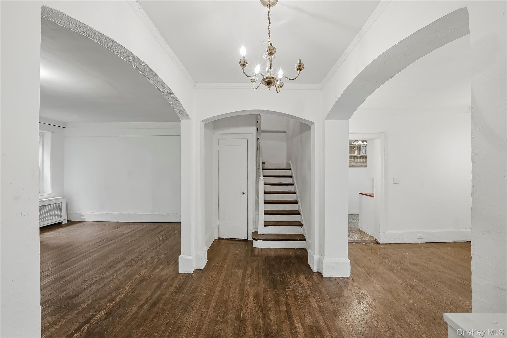 828 Bronx River Road Unit: 1AD