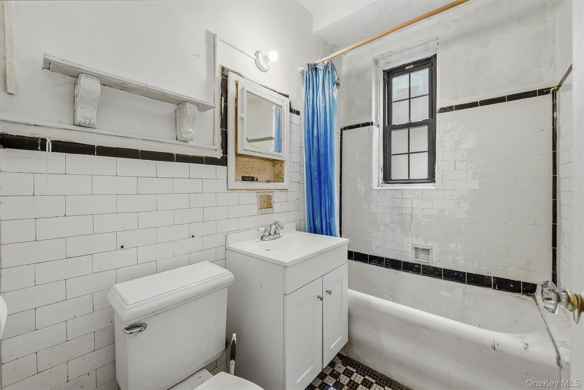 828 Bronx River Road Unit: 1AD