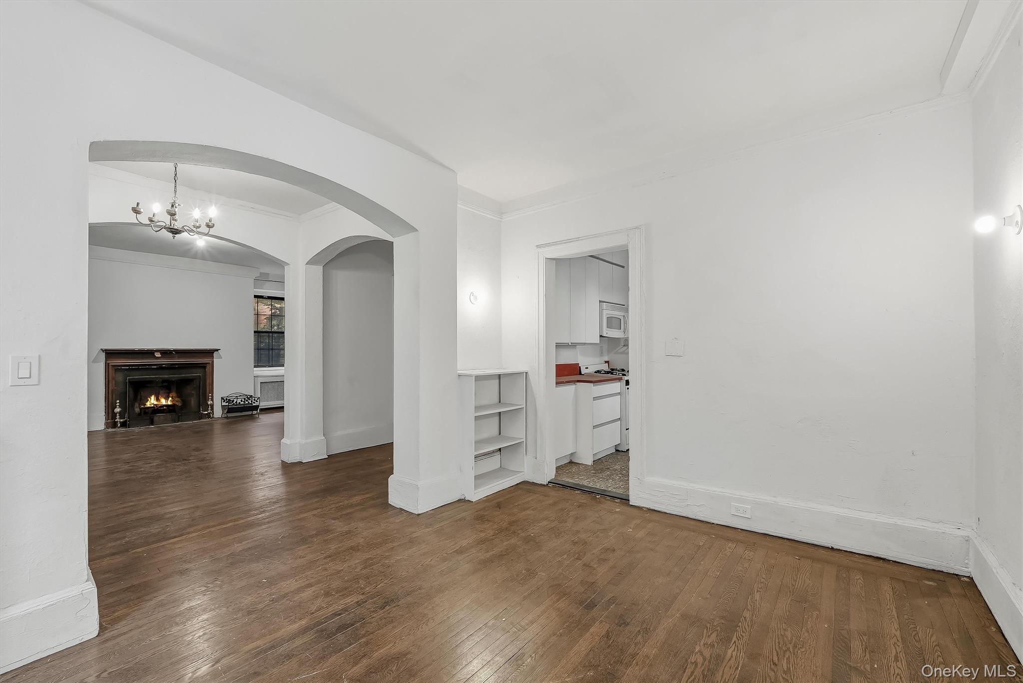 828 Bronx River Road Unit: 1AD