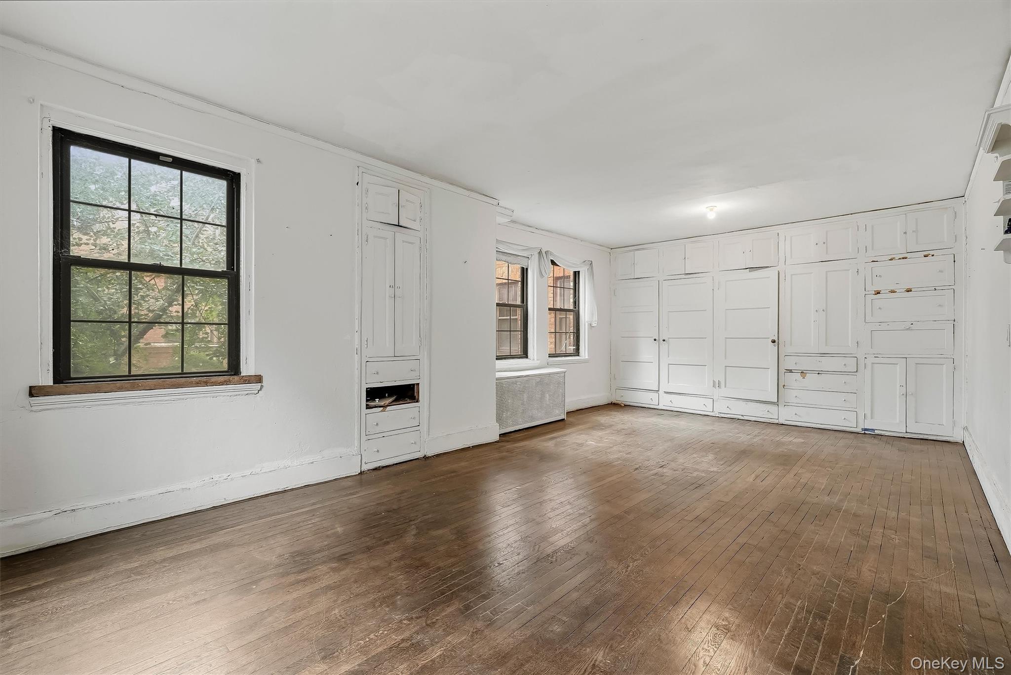 828 Bronx River Road Unit: 1AD