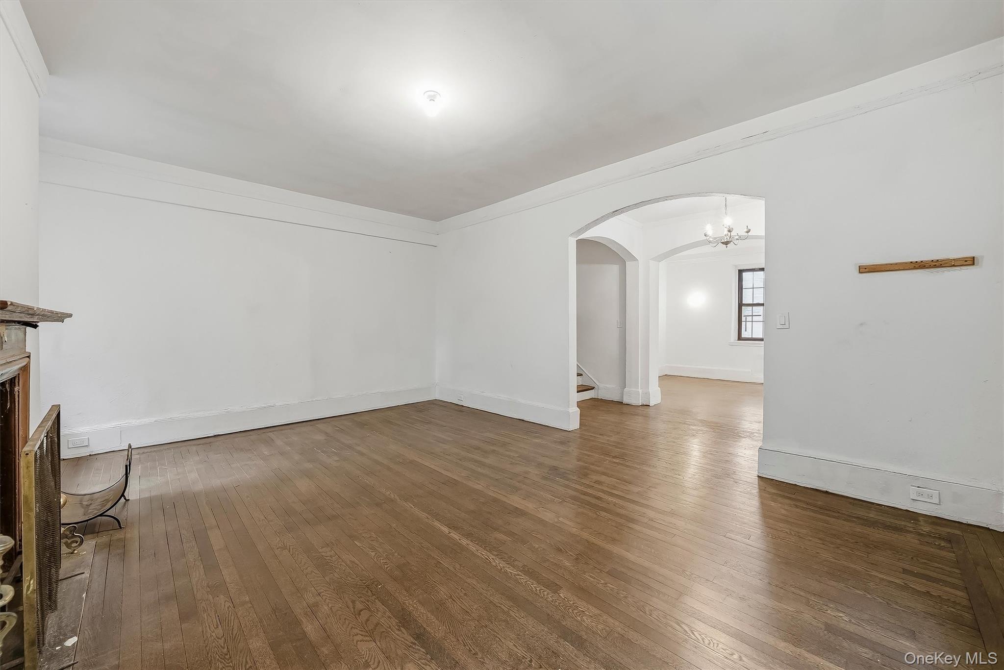 828 Bronx River Road Unit: 1AD