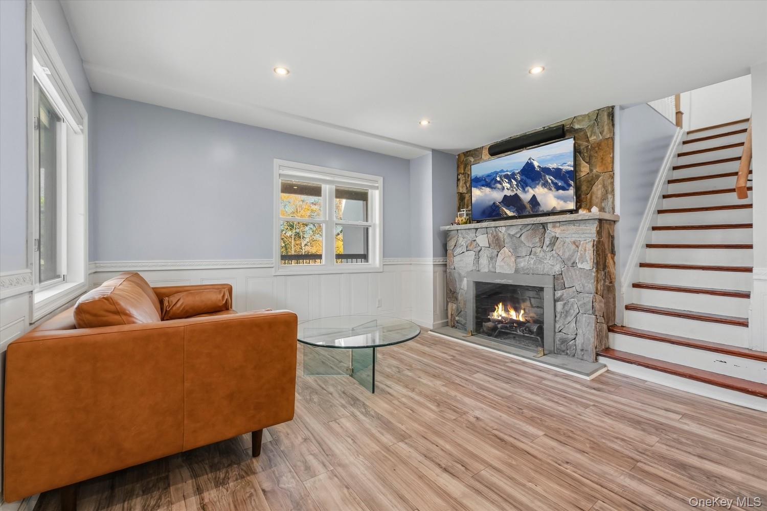 165 E Dorsey Lane