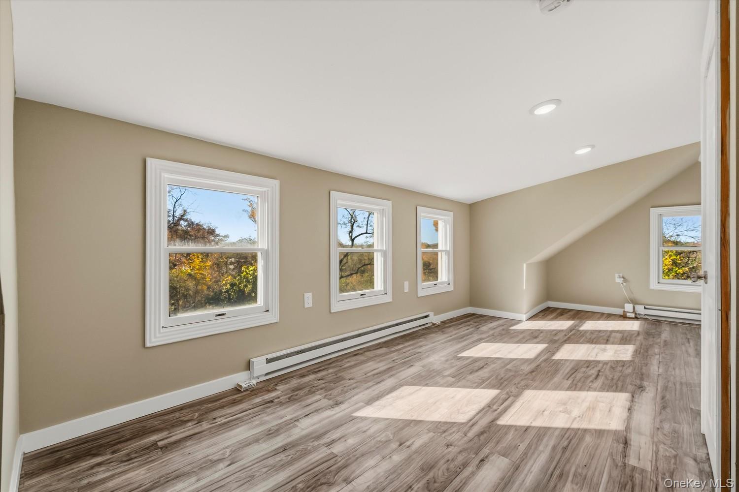 165 E Dorsey Lane