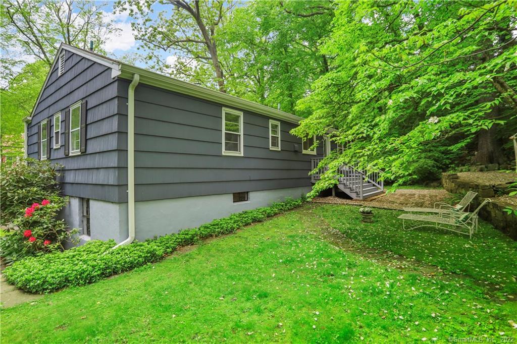 2 Steppingstone Road