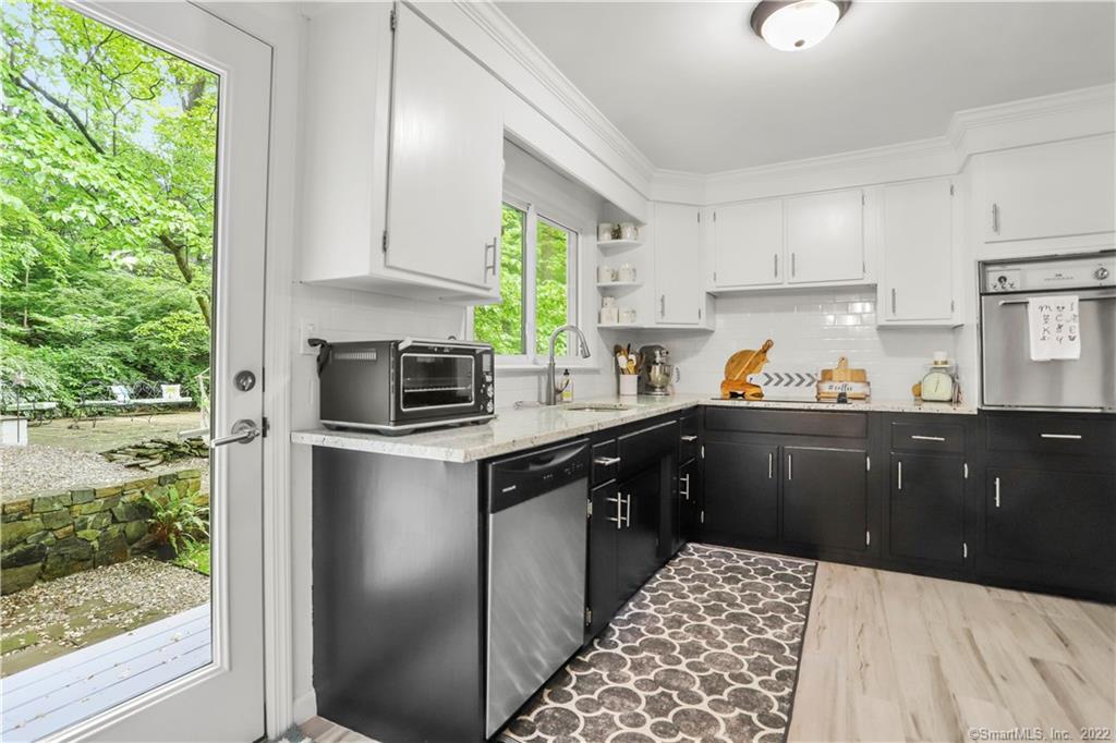 2 Steppingstone Road