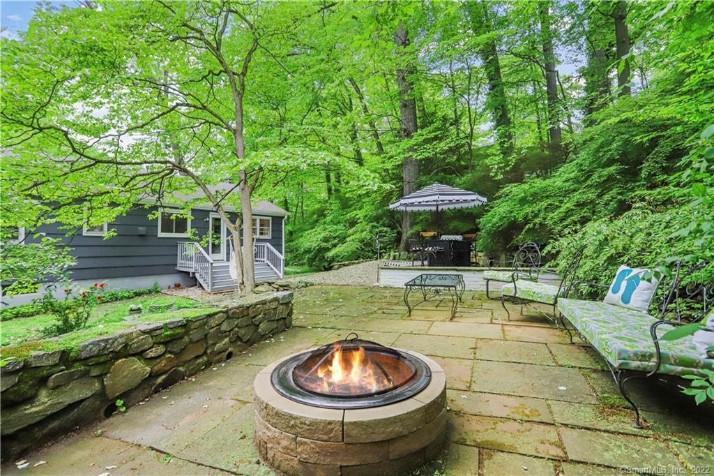 2 Steppingstone Road