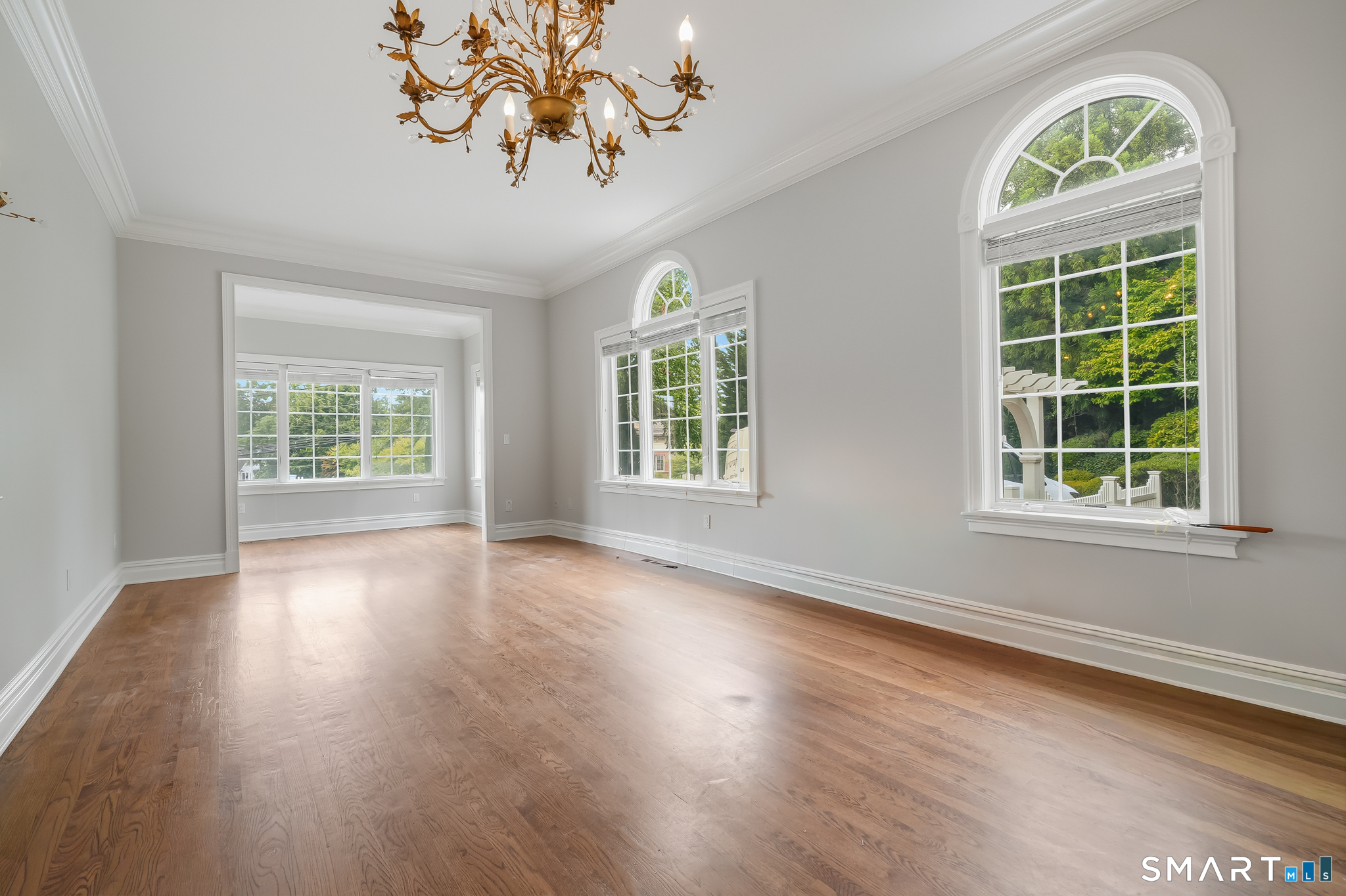 80 East Putnam Avenue