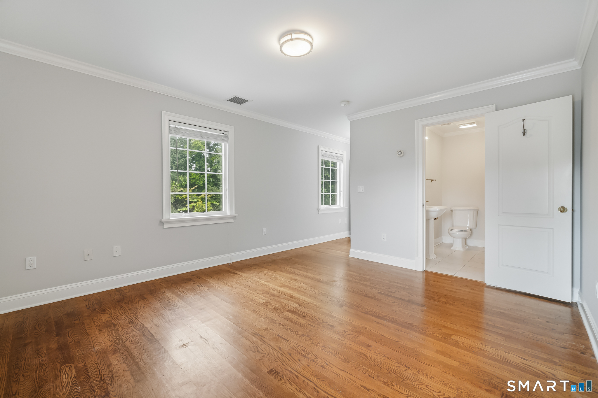 80 East Putnam Avenue
