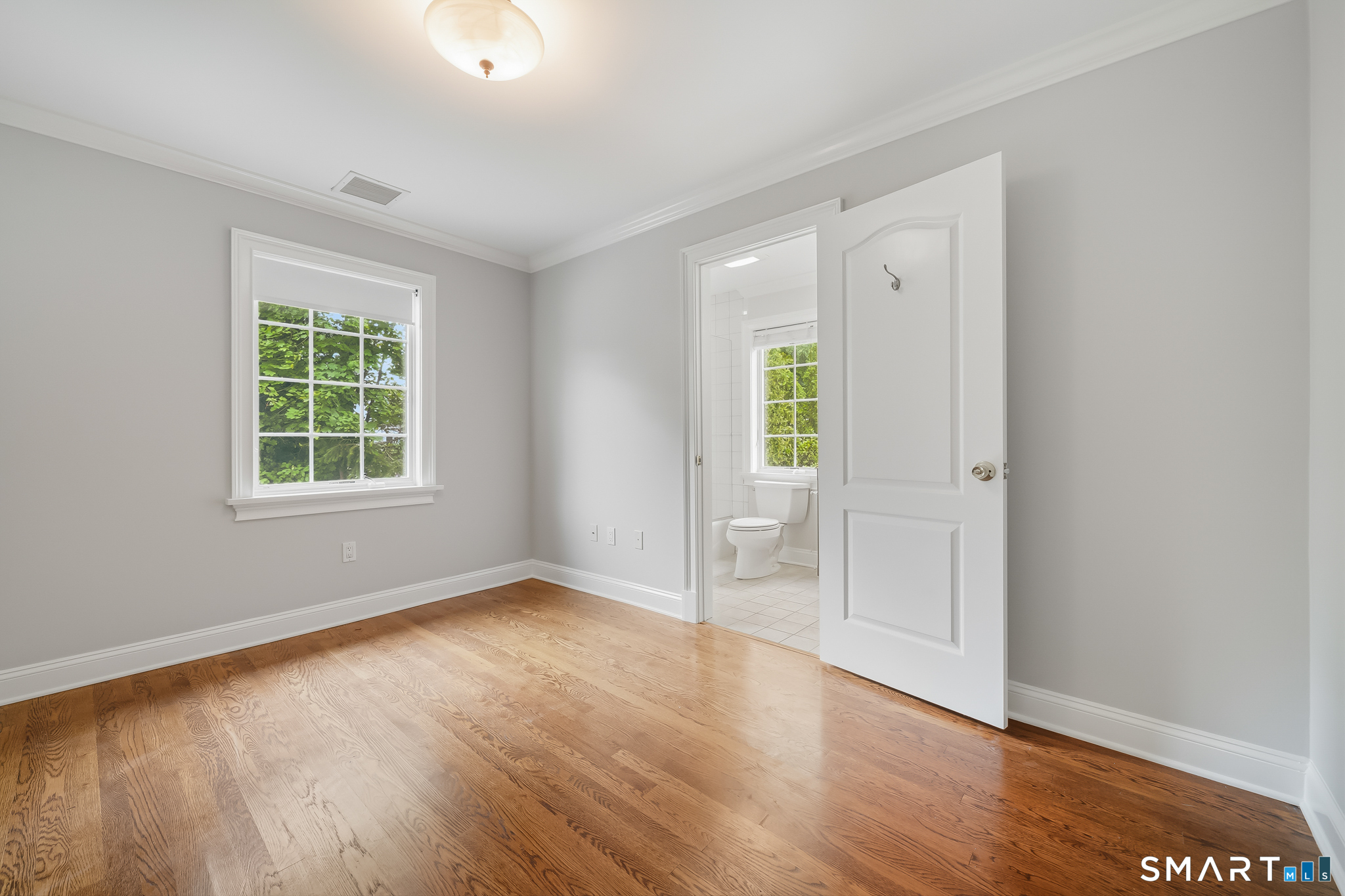 80 East Putnam Avenue