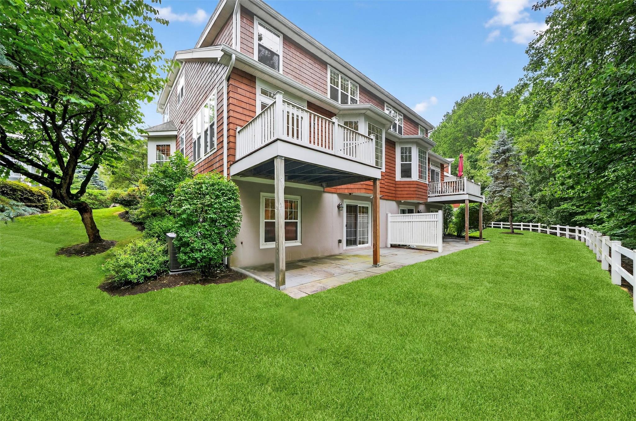 28 Wyldwood Drive