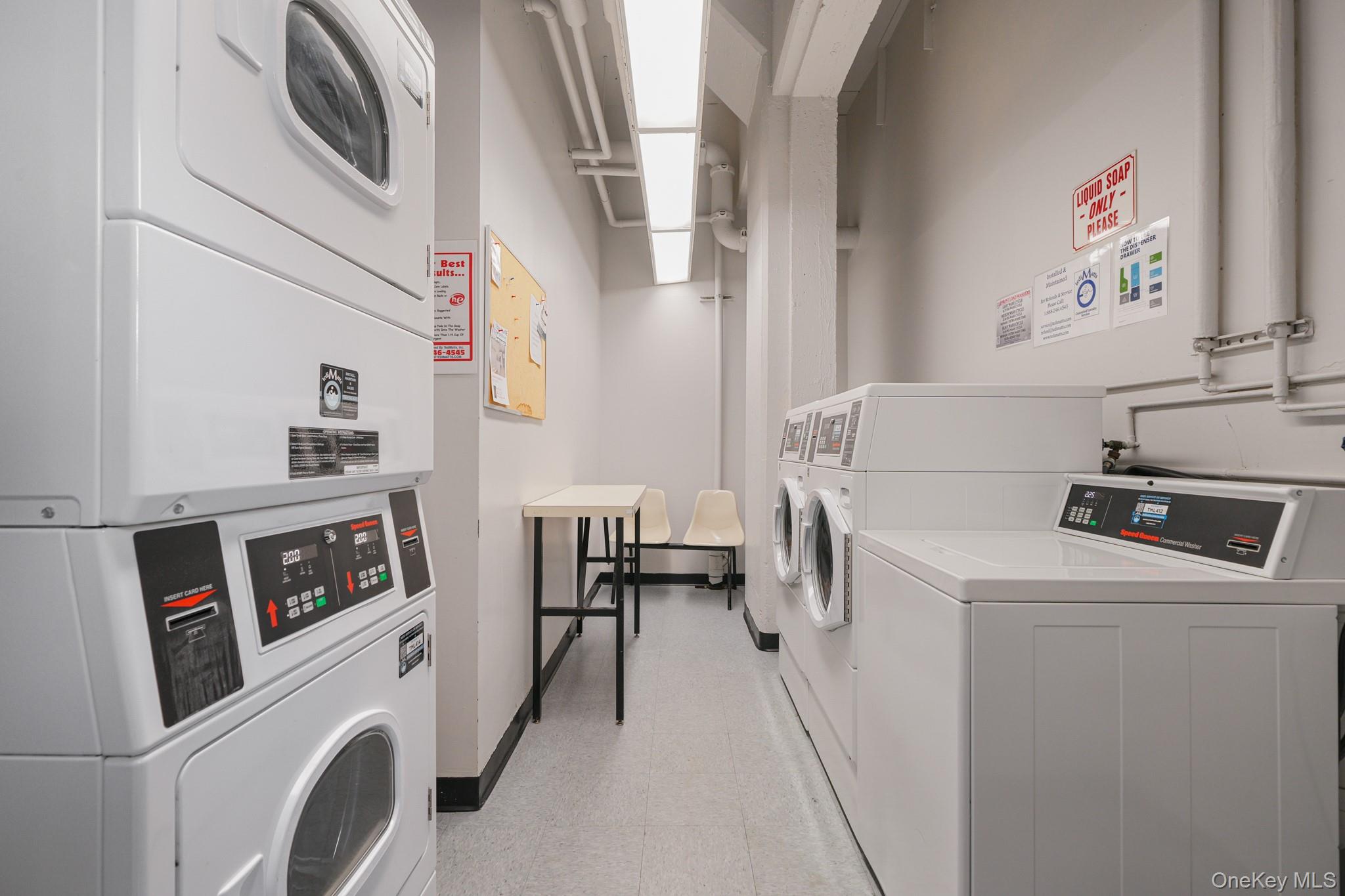 1 Landmark Square Unit: 431