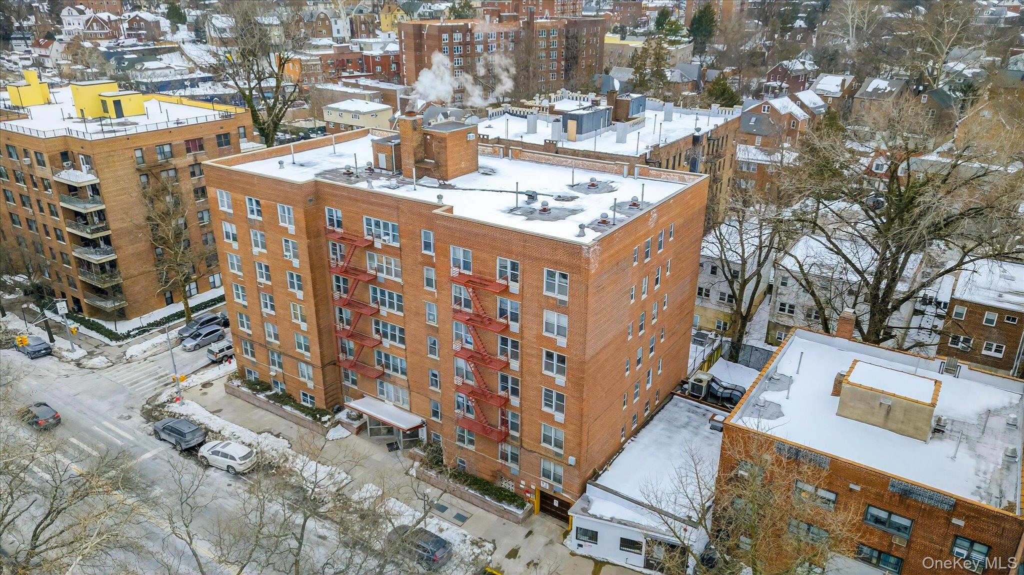 6535 Broadway Unit: 1G