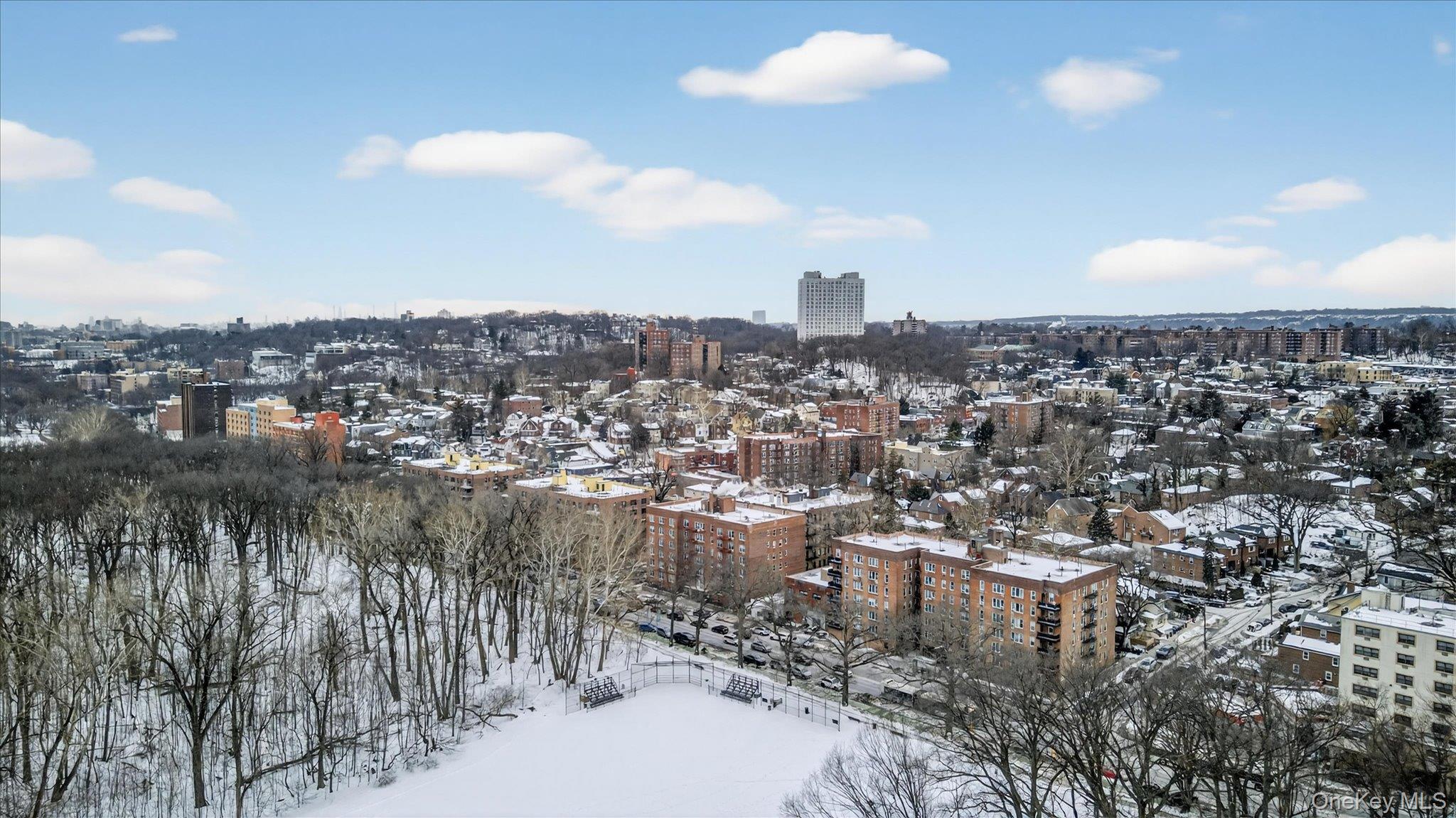 6535 Broadway Unit: 1G
