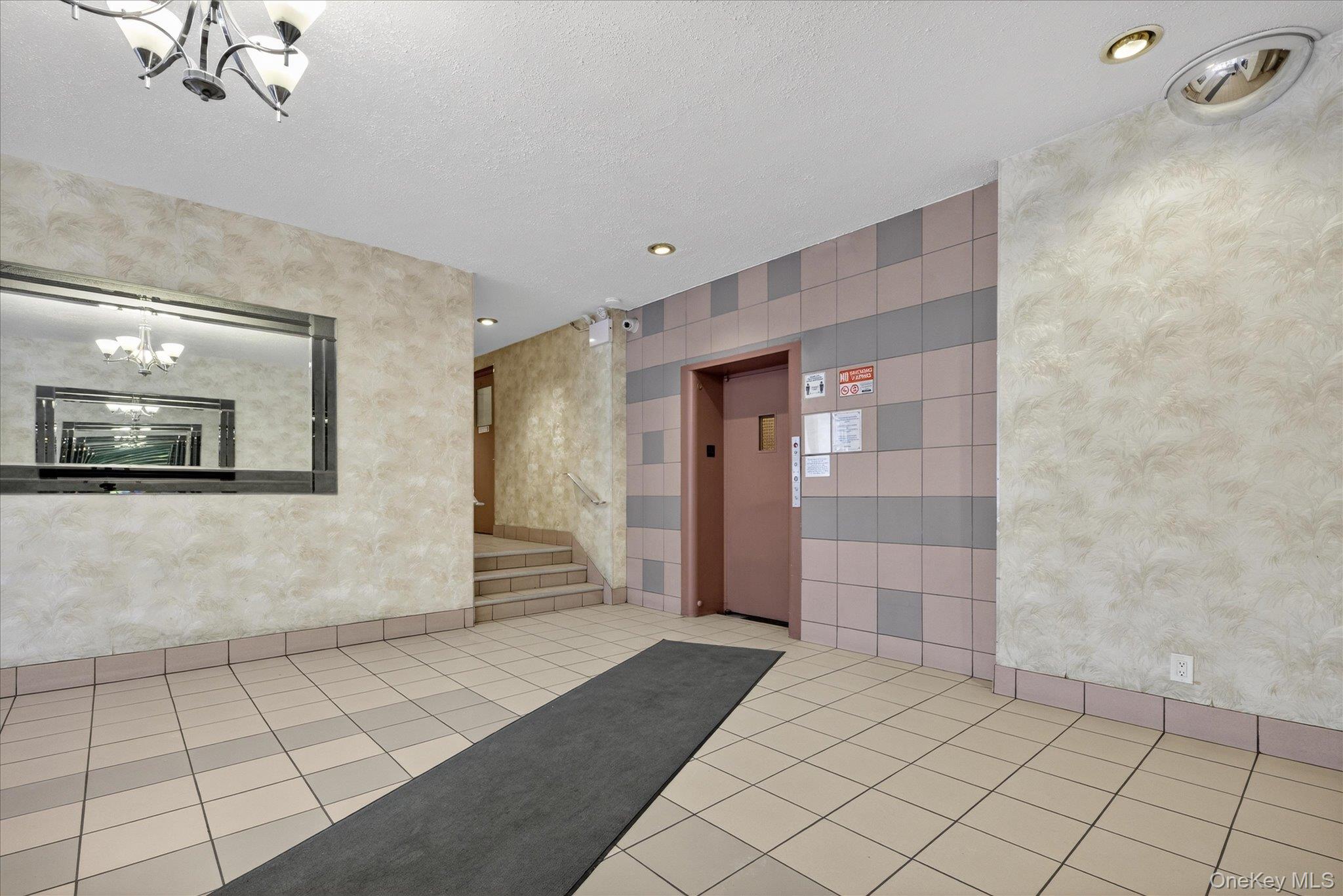 6535 Broadway Unit: 1G