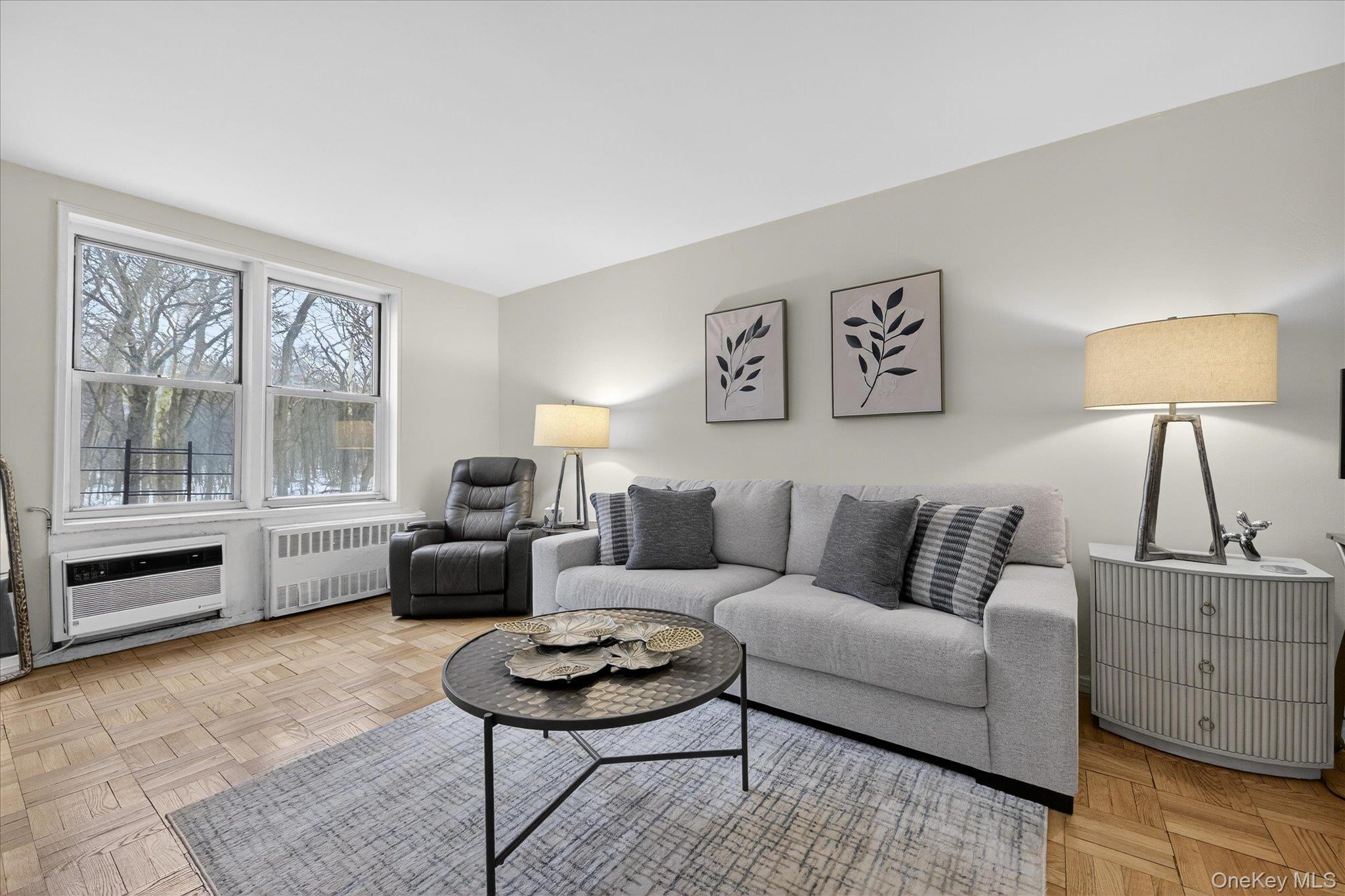 6535 Broadway Unit: 1G