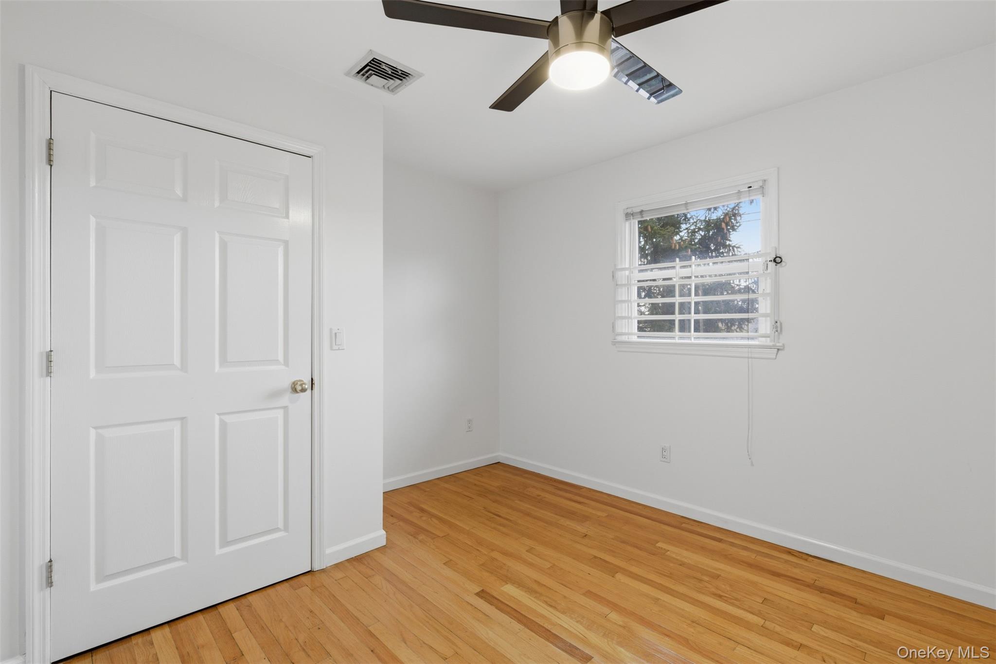 20 N Washington Avenue