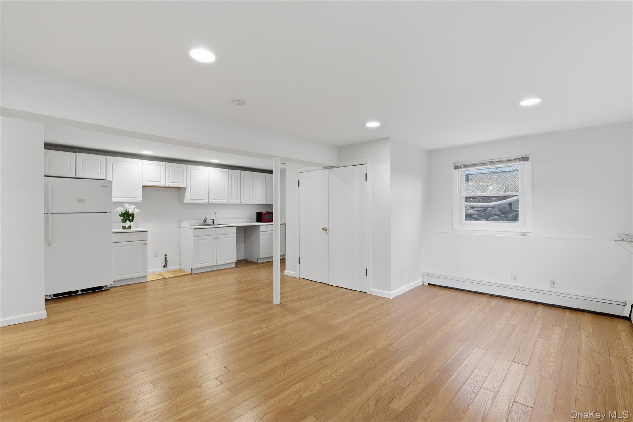 20 N Washington Avenue