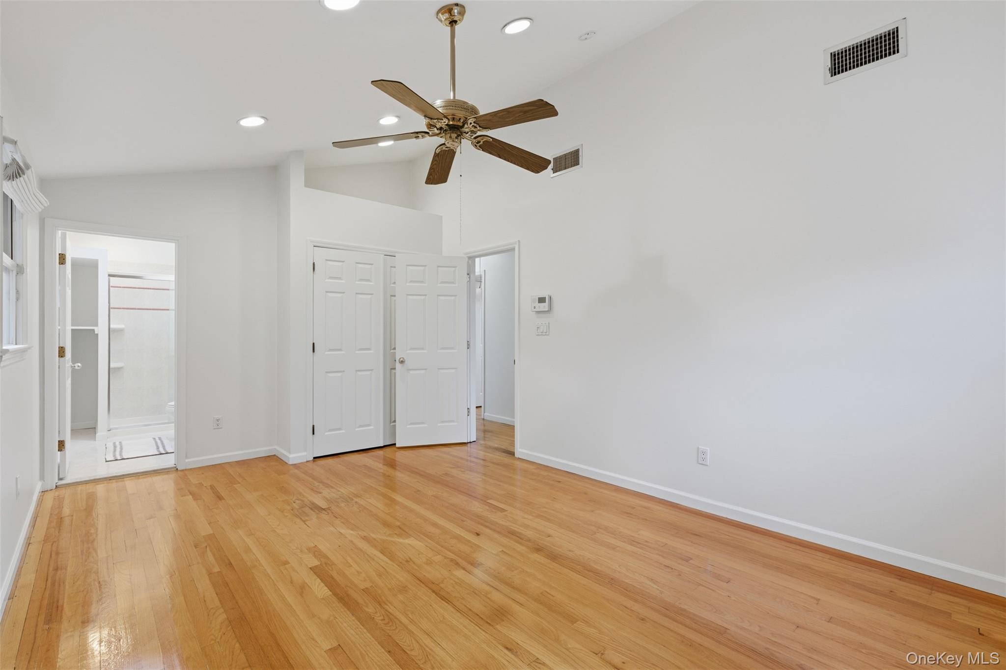 20 N Washington Avenue