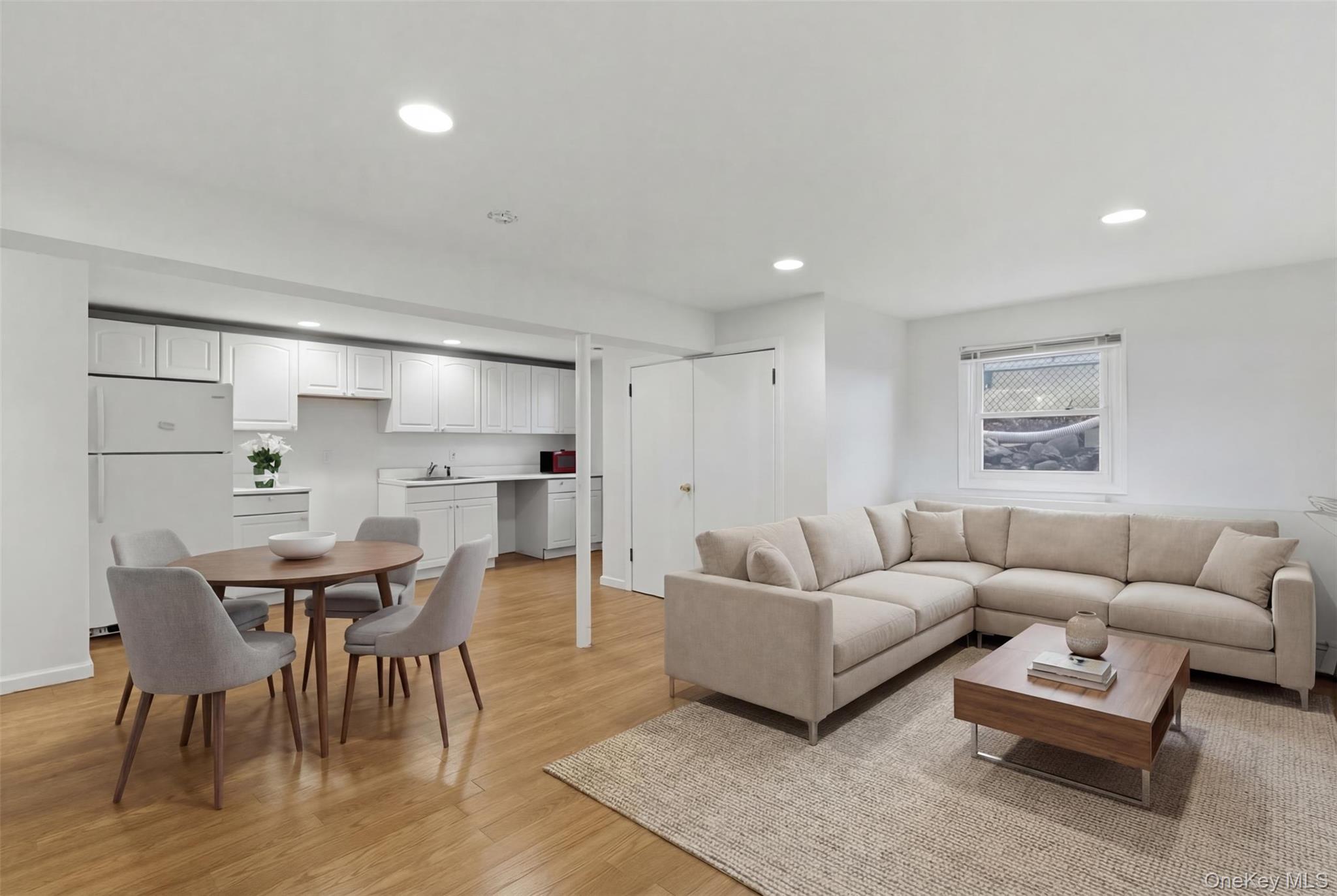 20 N Washington Avenue