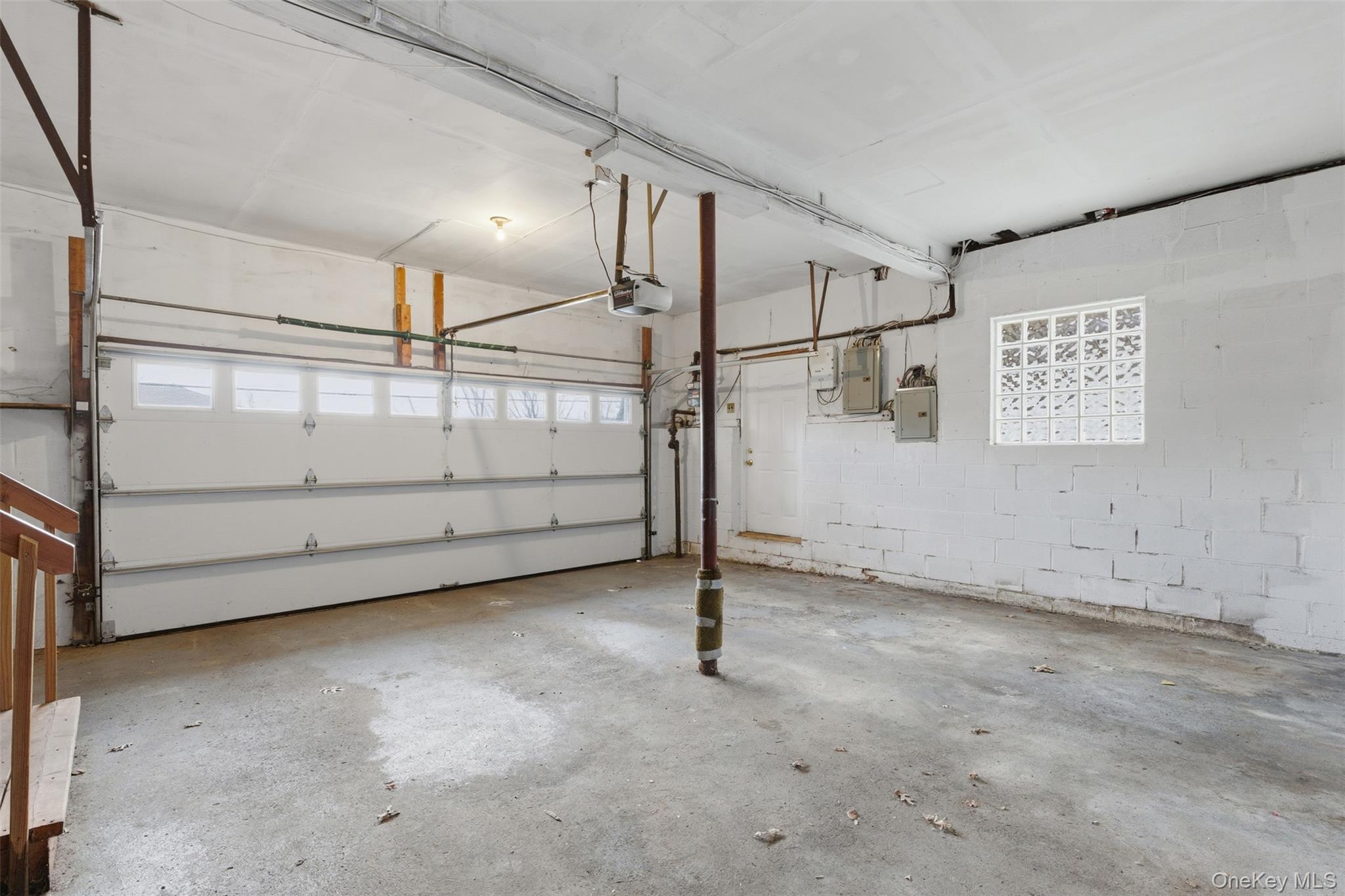 20 N Washington Avenue