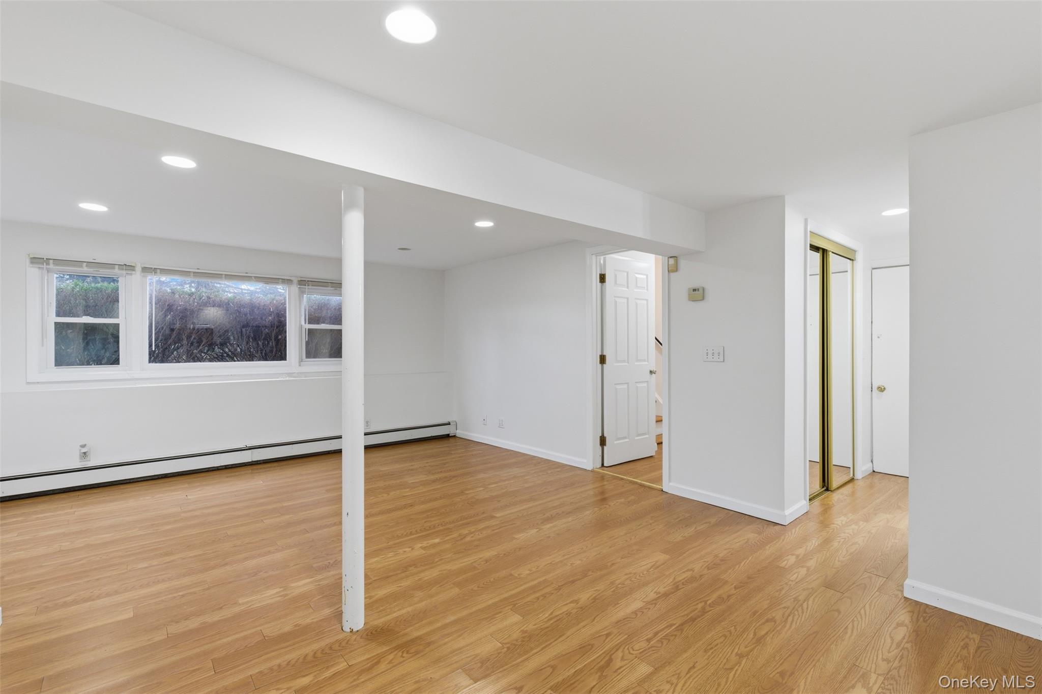 20 N Washington Avenue