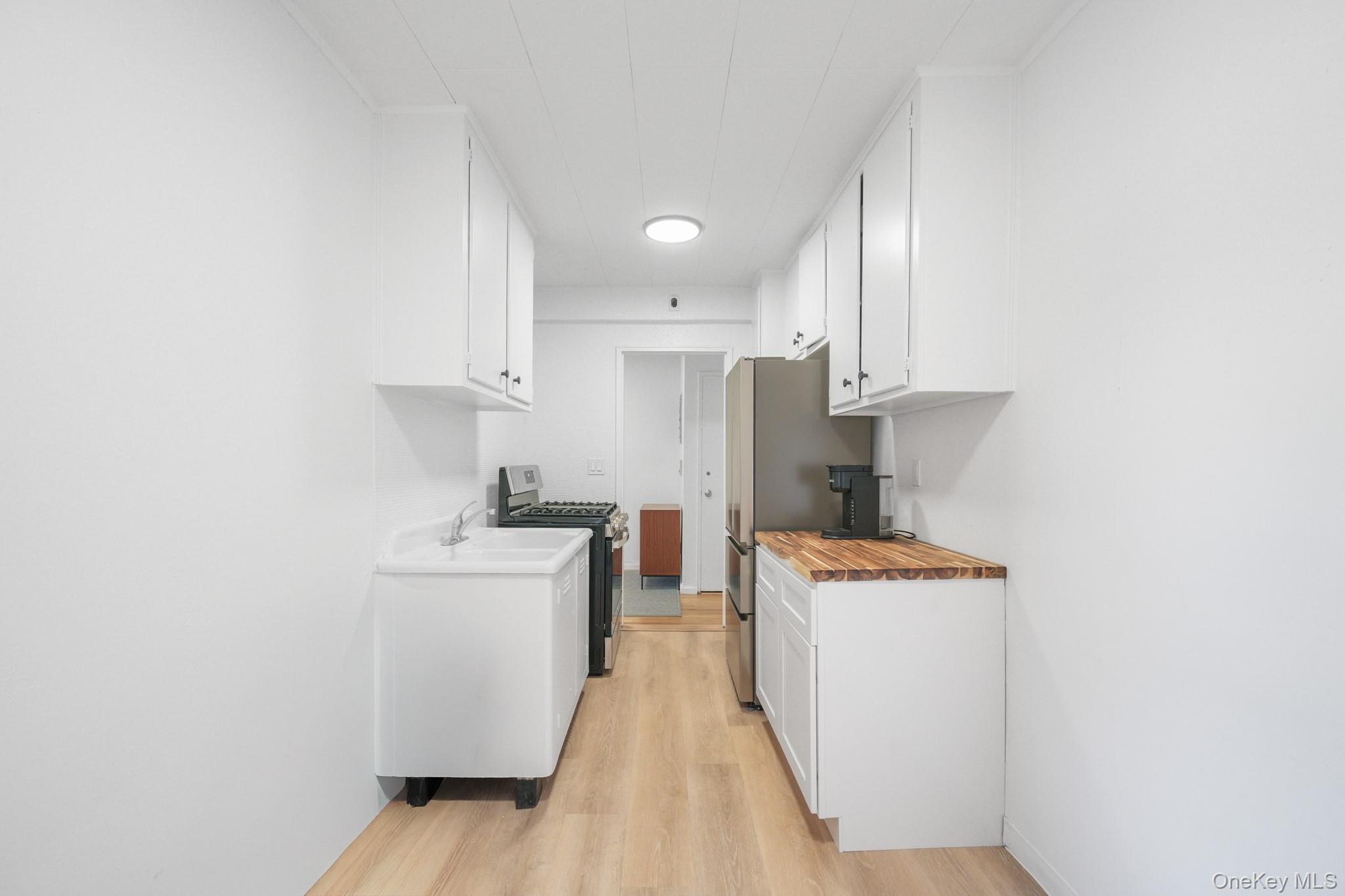 2 Louisiana Avenue Unit: 4H