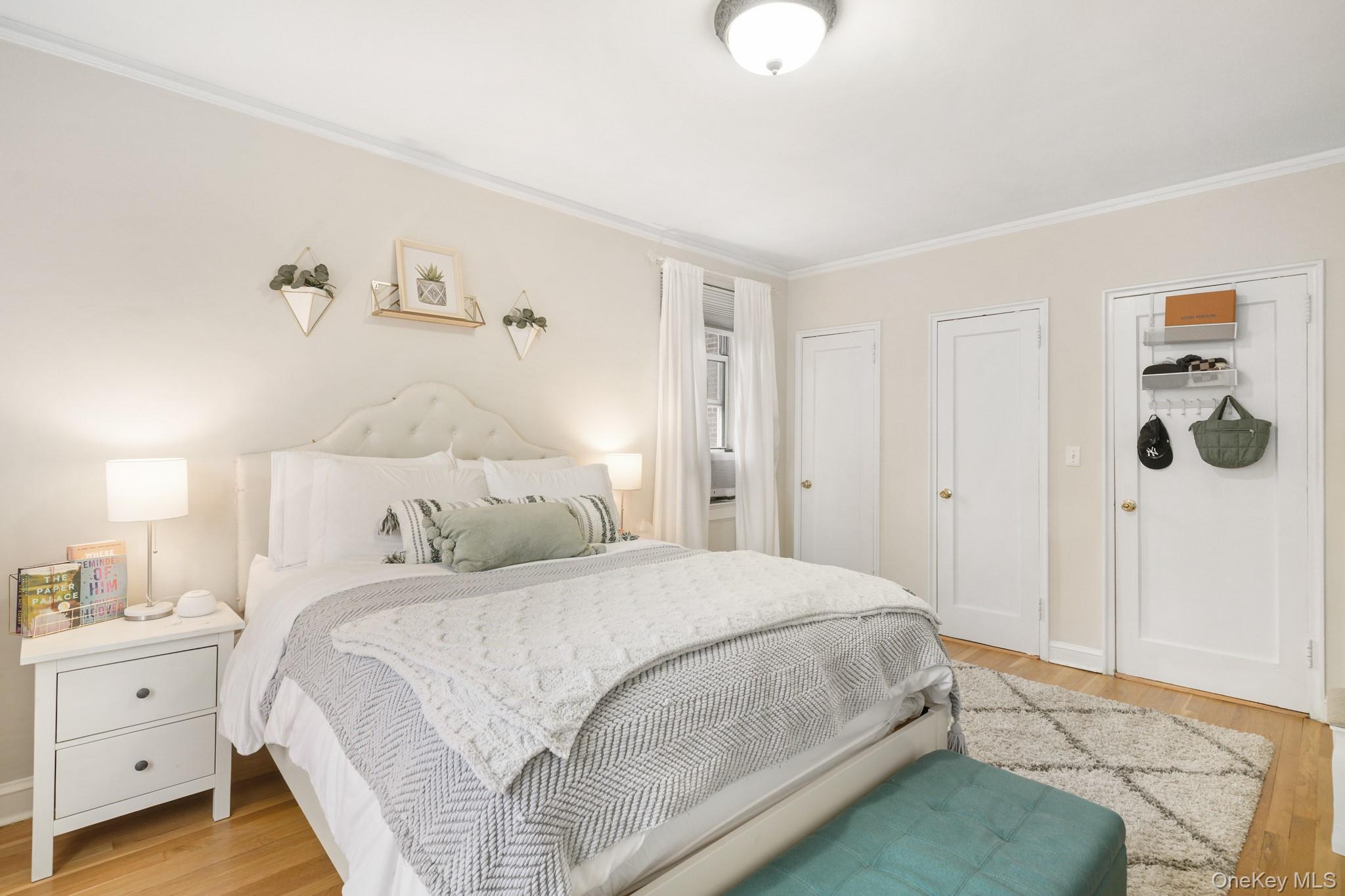 90 Bryant Avenue Unit: 5B - Forrest