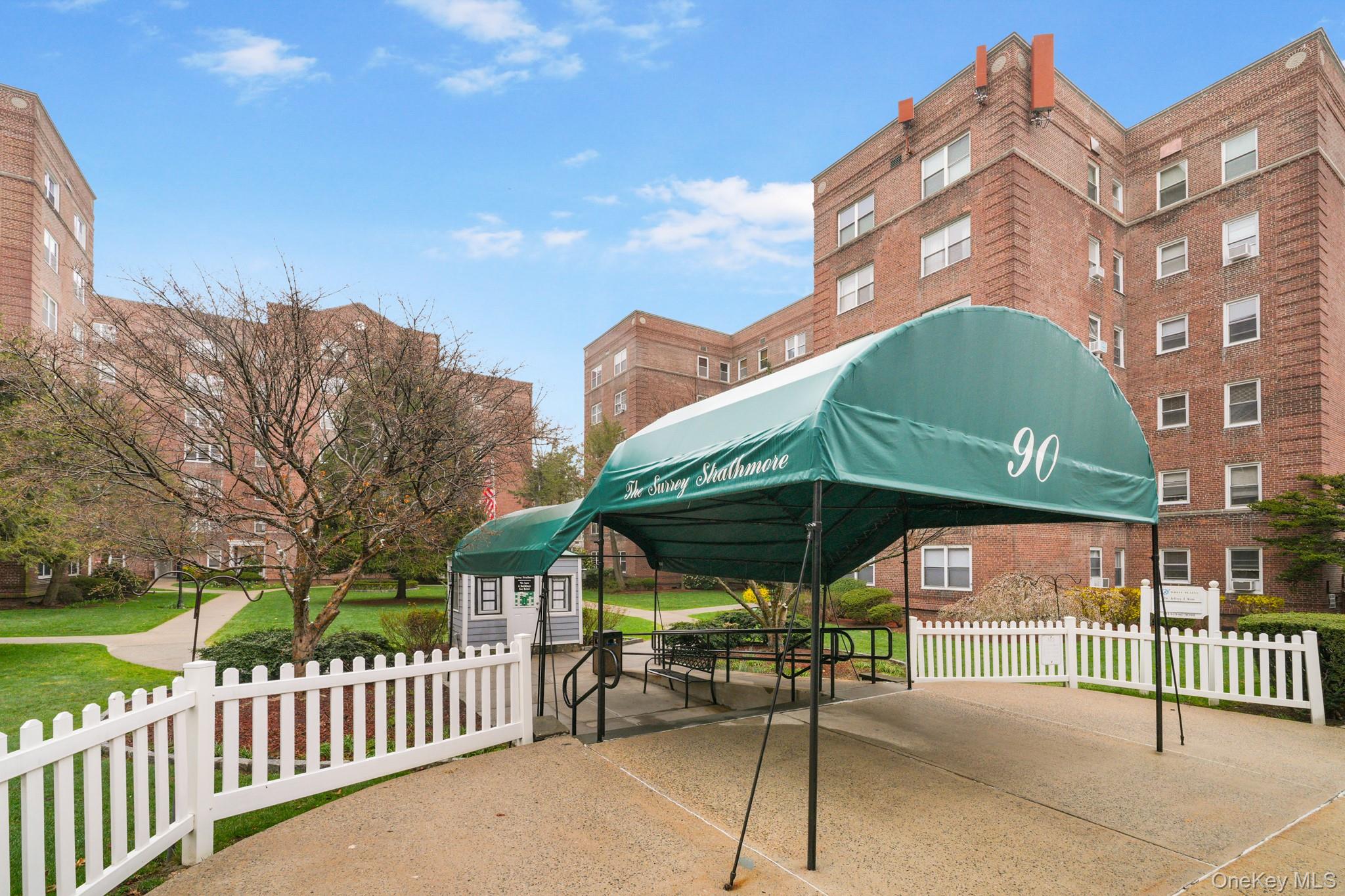 90 Bryant Avenue Unit: 5B - Forrest