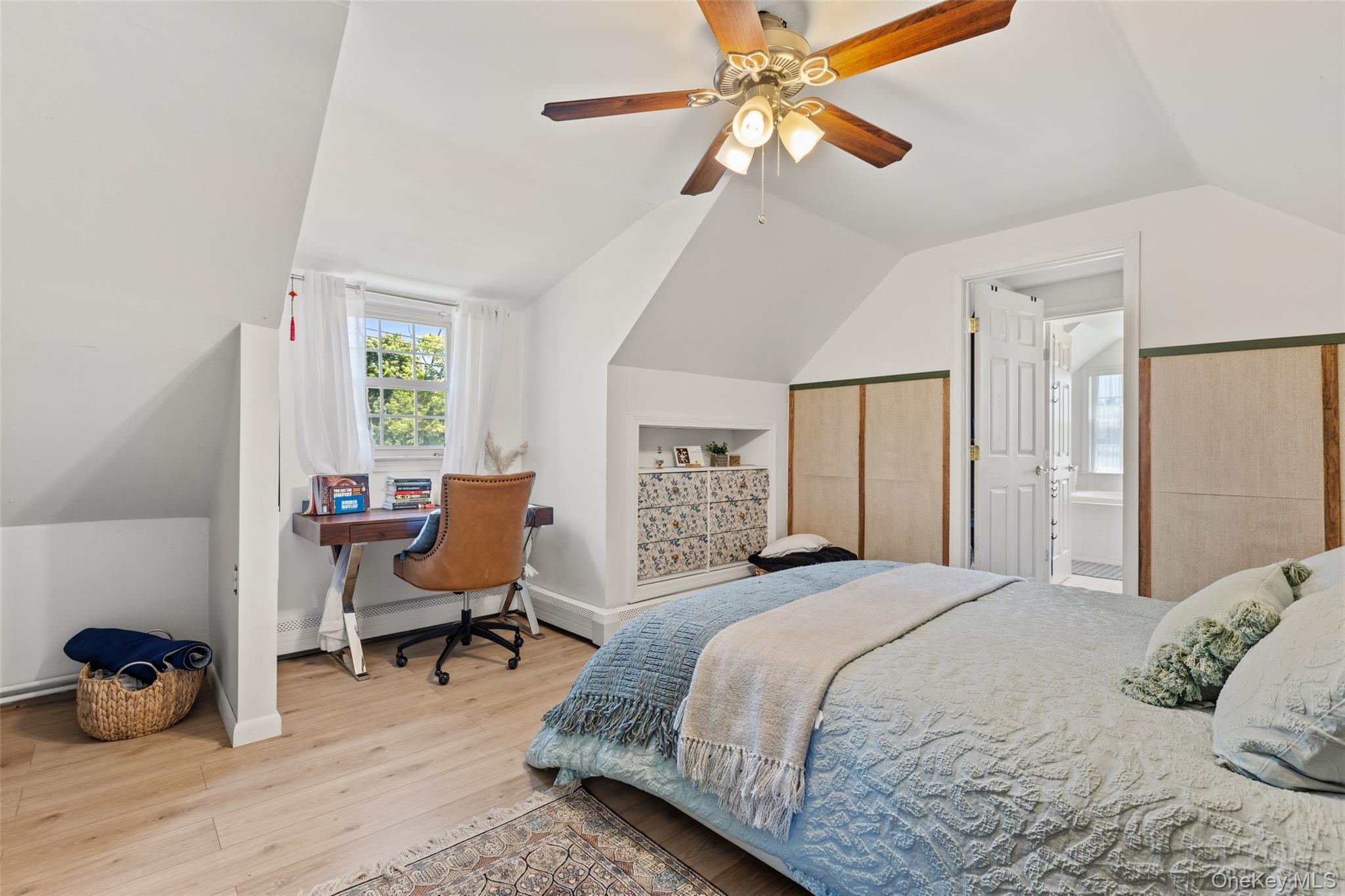 9 White Plains Avenue