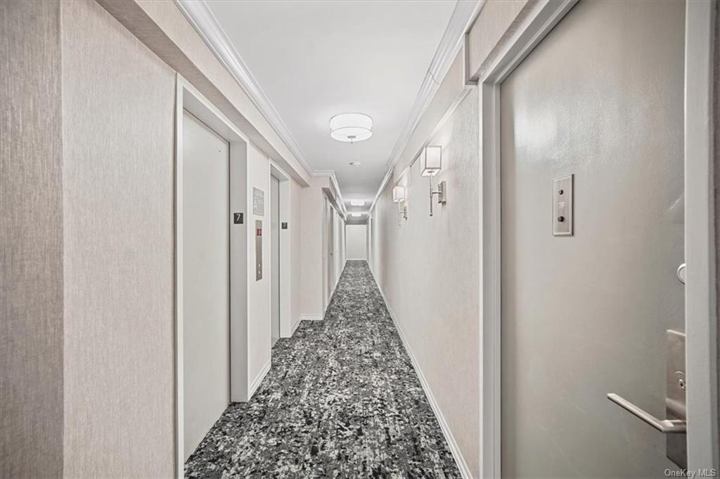 220 E 67th Street Unit: 7F