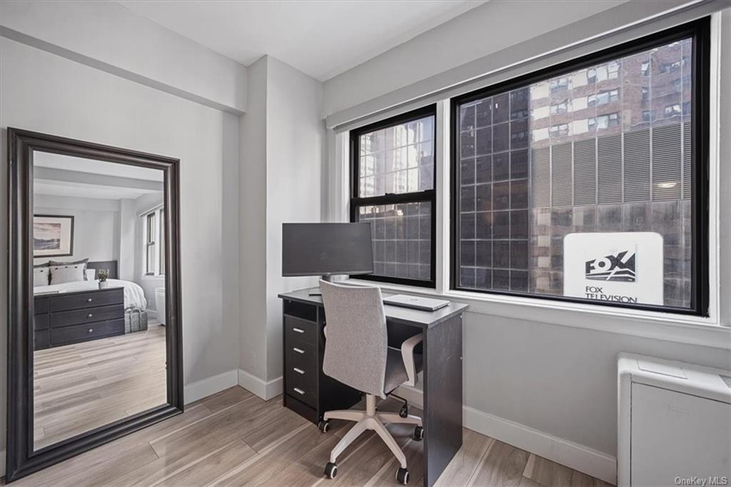 220 E 67th Street Unit: 7F
