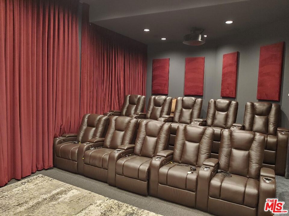 1090 Vista Ridge Lane